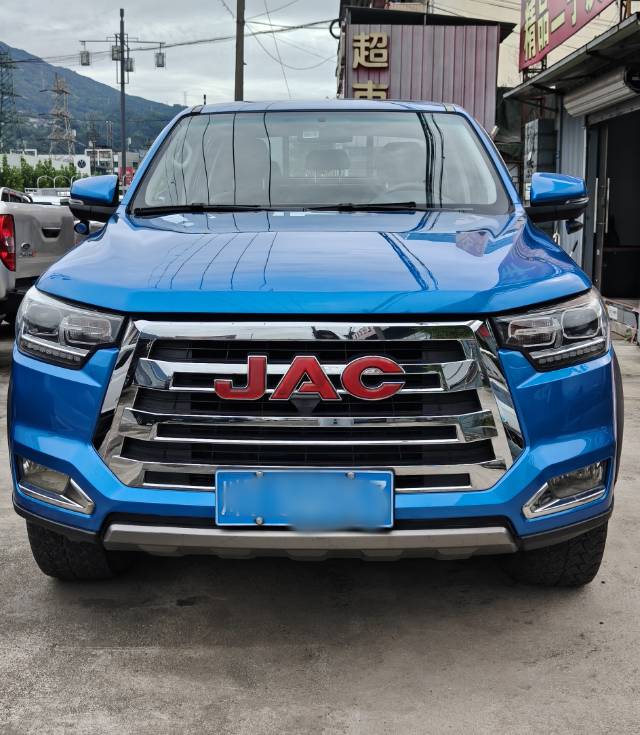 JAC 2018 Shuailing T8 2.0T 4WD Comfort Standard Double