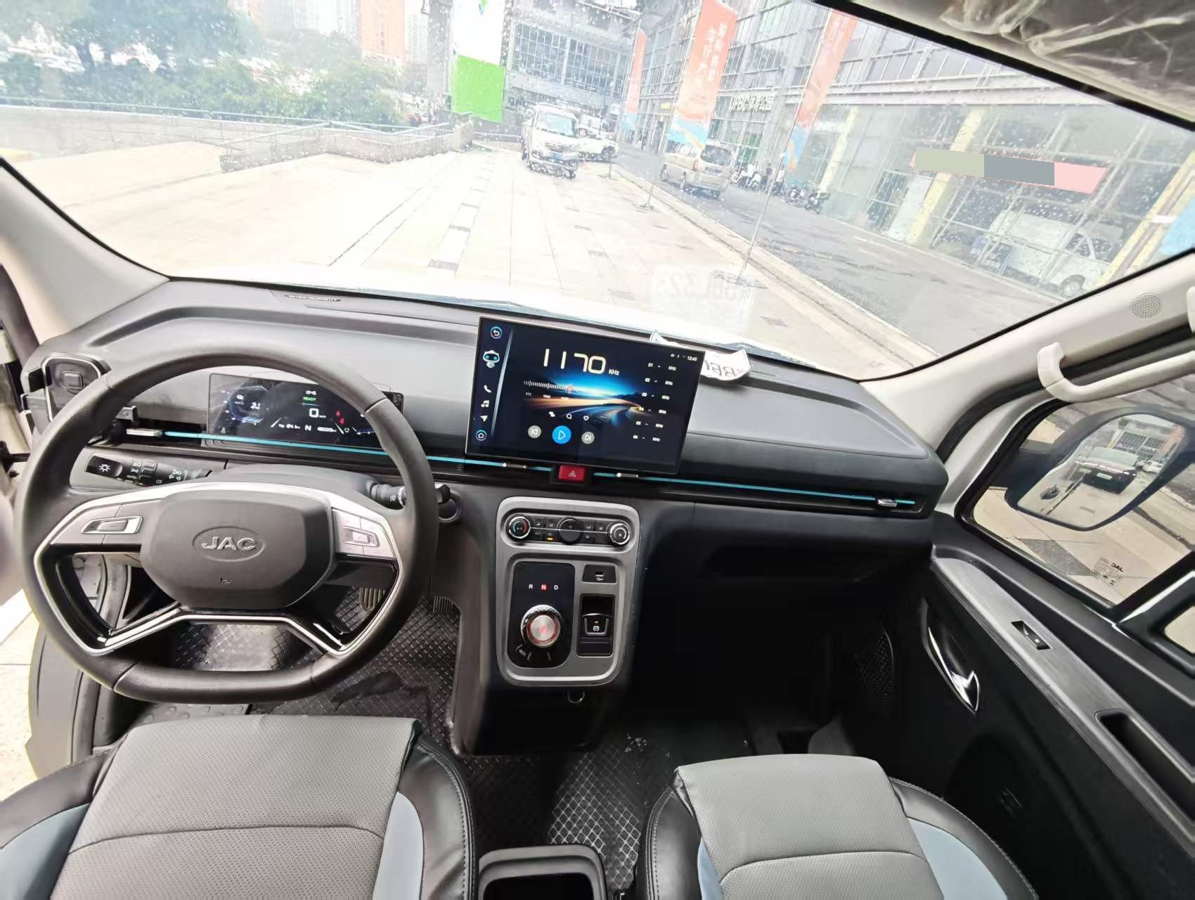JAC 2024 Van Baolu V8 Linghang Edition Guoxuan High-Tech