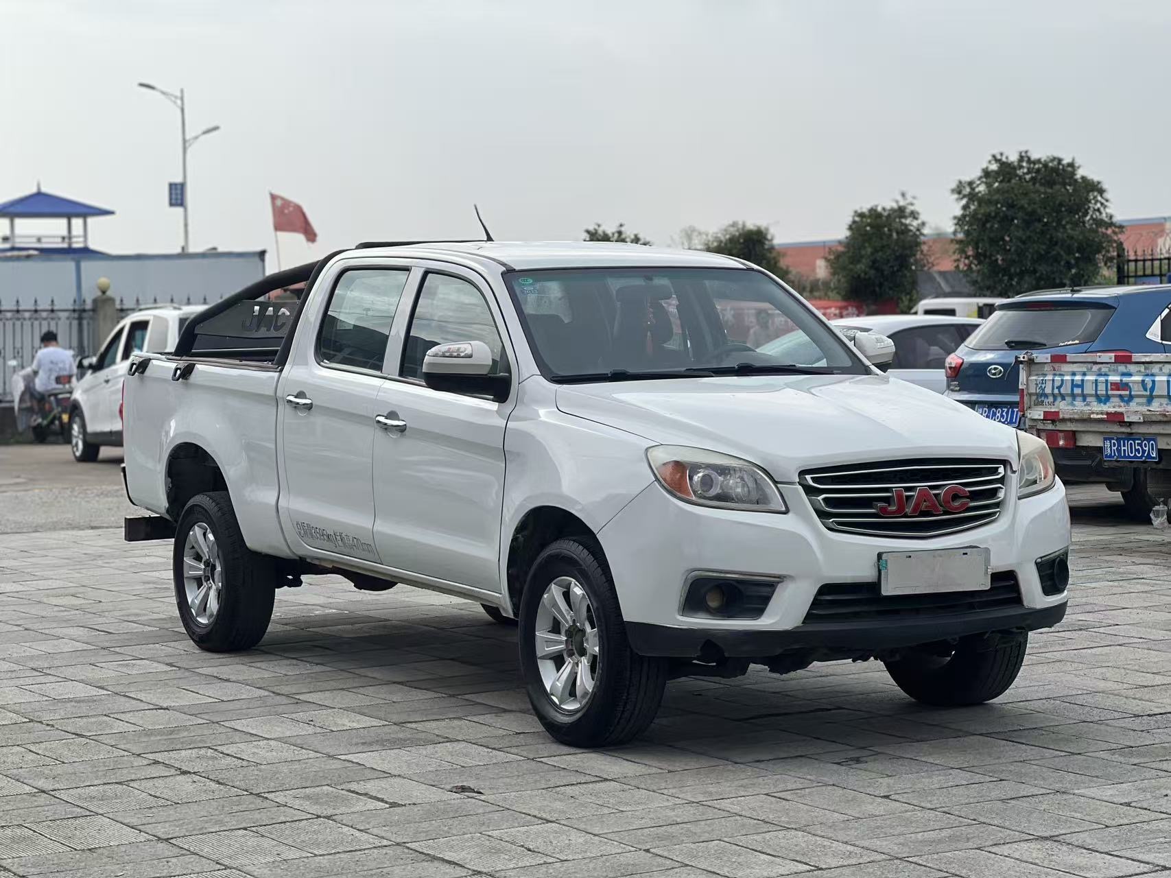 JAC 2019 Shuailing T8 2.0T