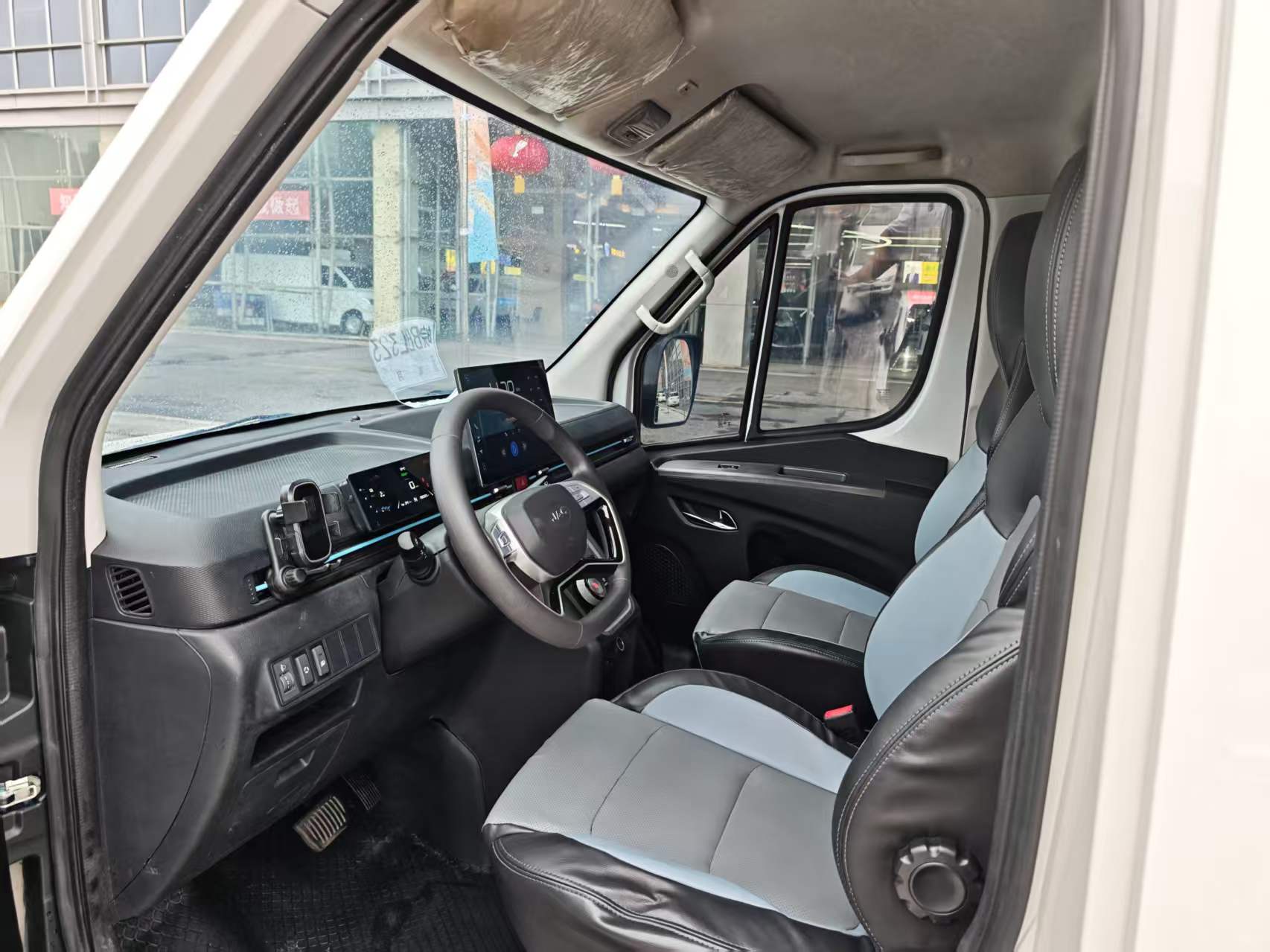 JAC 2024 Van Baolu V8 Linghang Edition Guoxuan High-Tech
