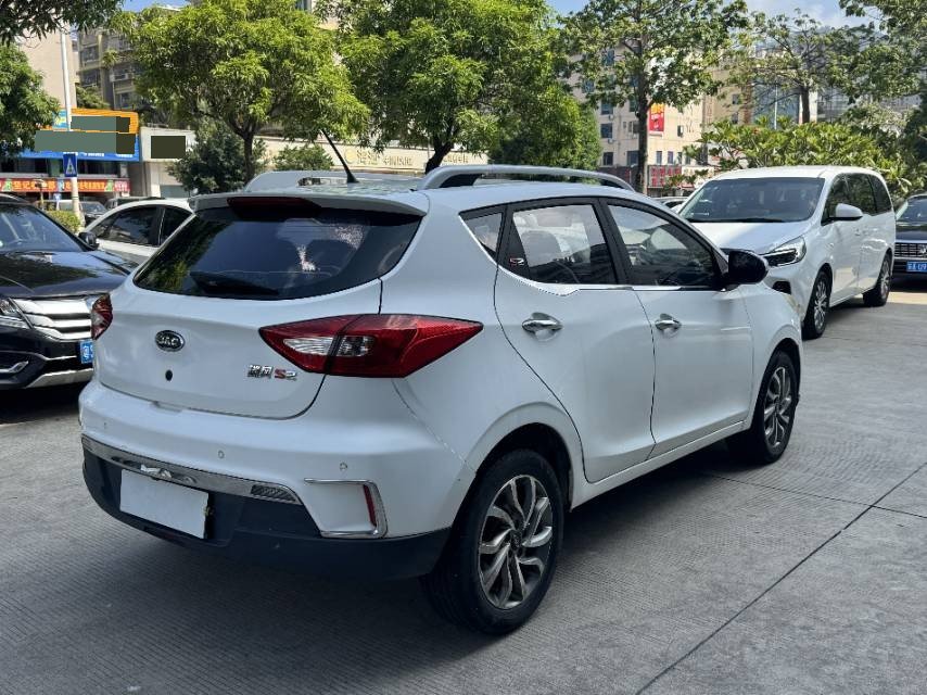 JAC 2016 Refine S2 1.5 CVT Luxury Intelligent Dual-Tone
