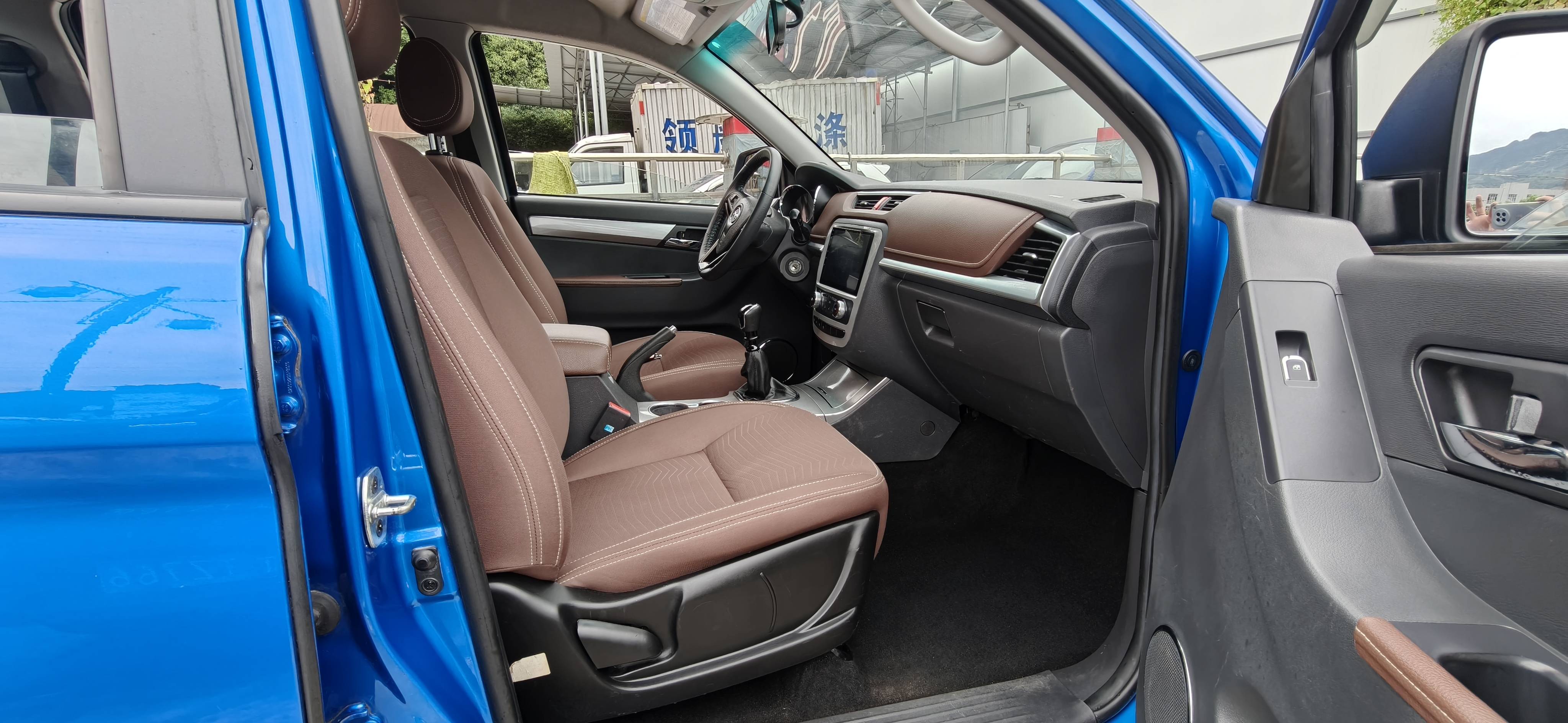 JAC 2018 Shuailing T8 2.0T 4WD Comfort Standard Double