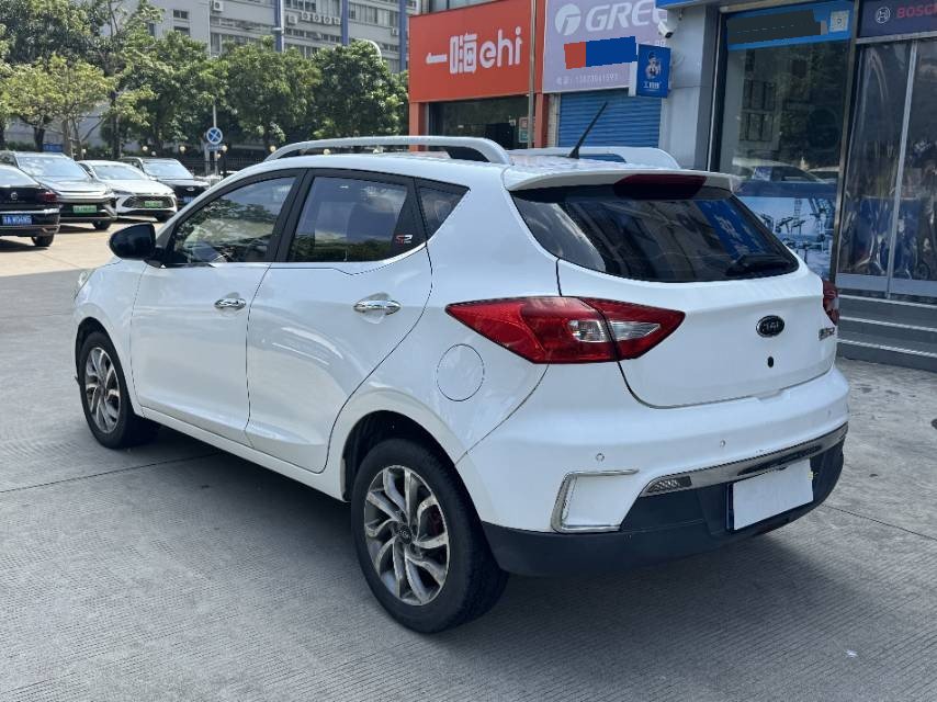 JAC 2016 Refine S2 1.5 CVT Luxury Intelligent Dual-Tone