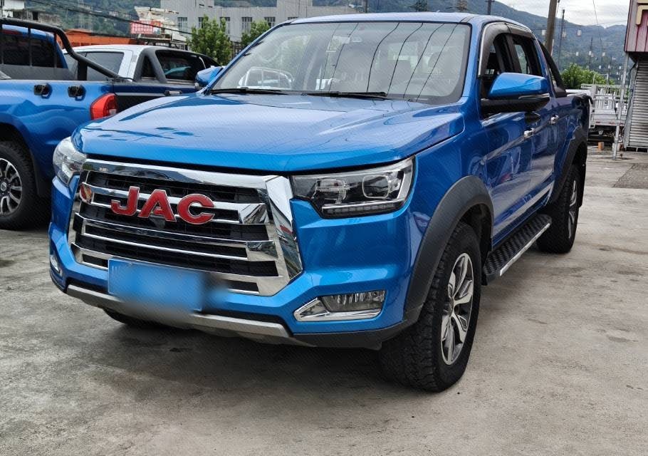 JAC 2018 Shuailing T8 2.0T 4WD Comfort Standard Double