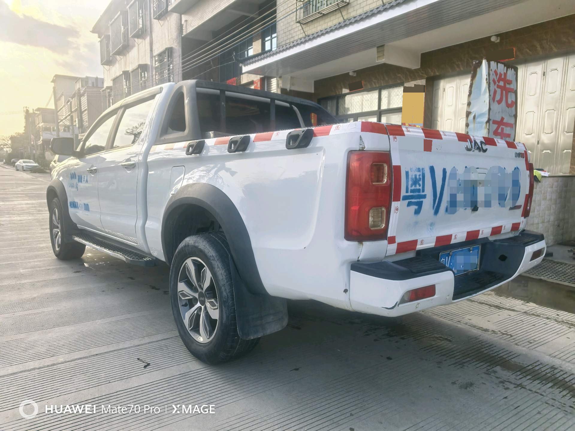 JAC 2018 Shuailing T8 2.0T 2WD Smart Connect Large Double Cab