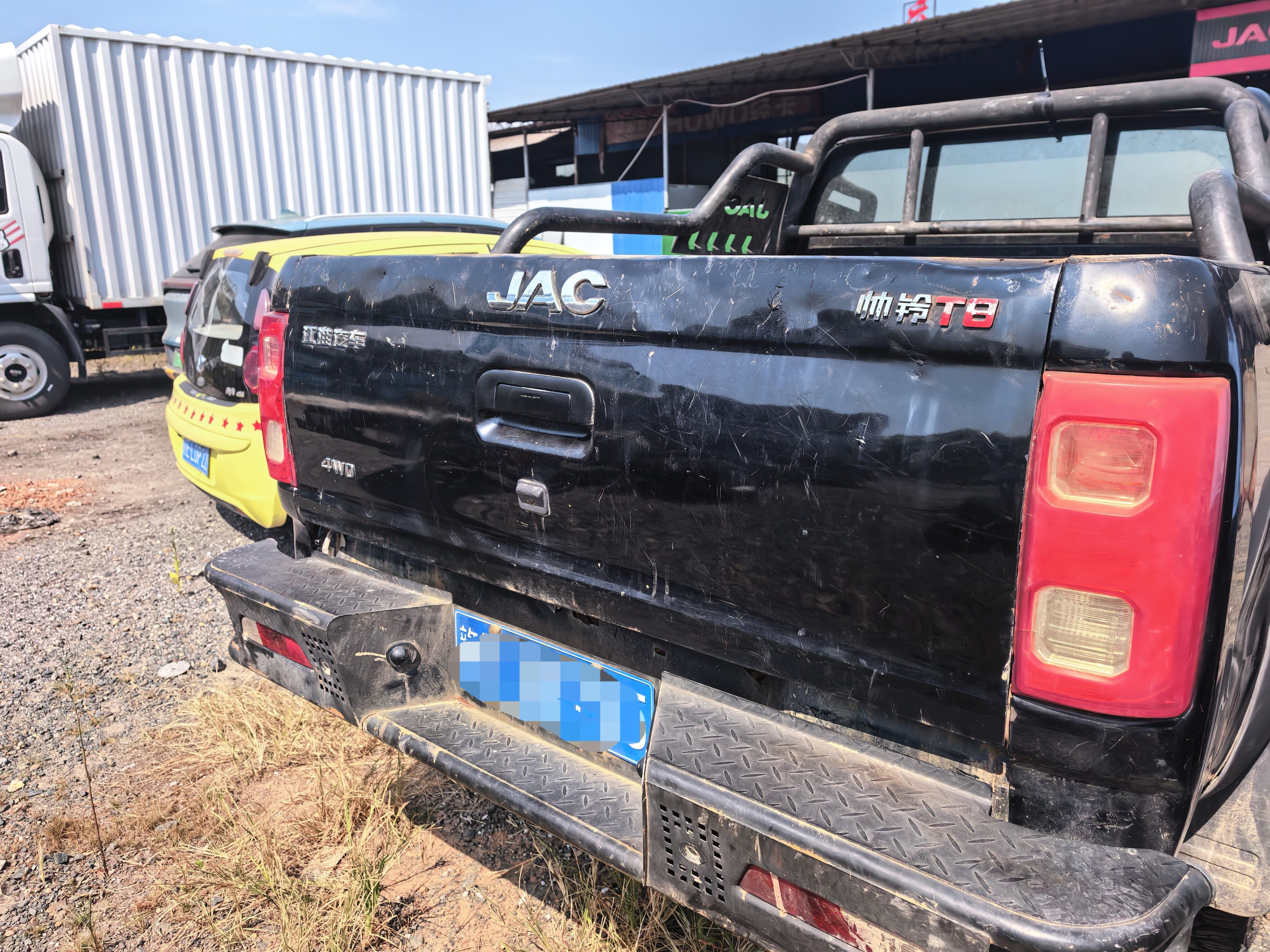 JAC 2020 Shuailing T8 2.0T