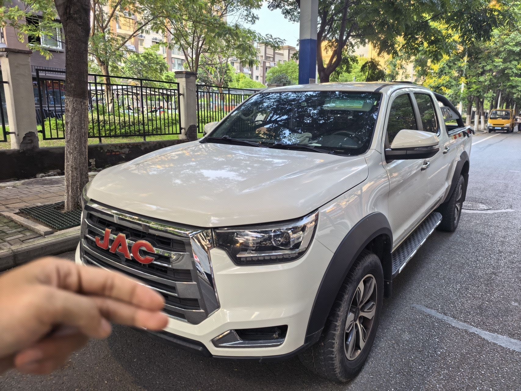 JAC 2020 Shuailing T8 2.0T
