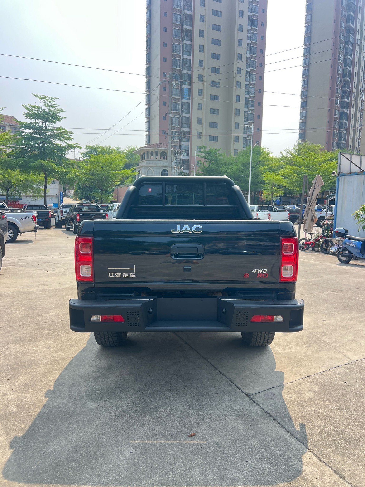 JAC 2022 Shuailing T8 PRO 2.0T 4WD Black Obsidian Edition Large Double