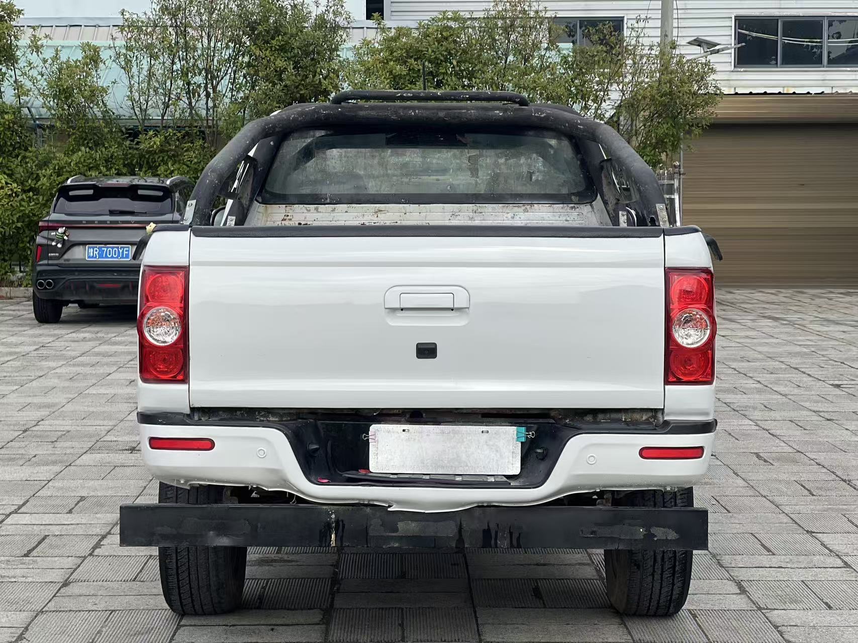 JAC 2019 Shuailing T8 2.0T