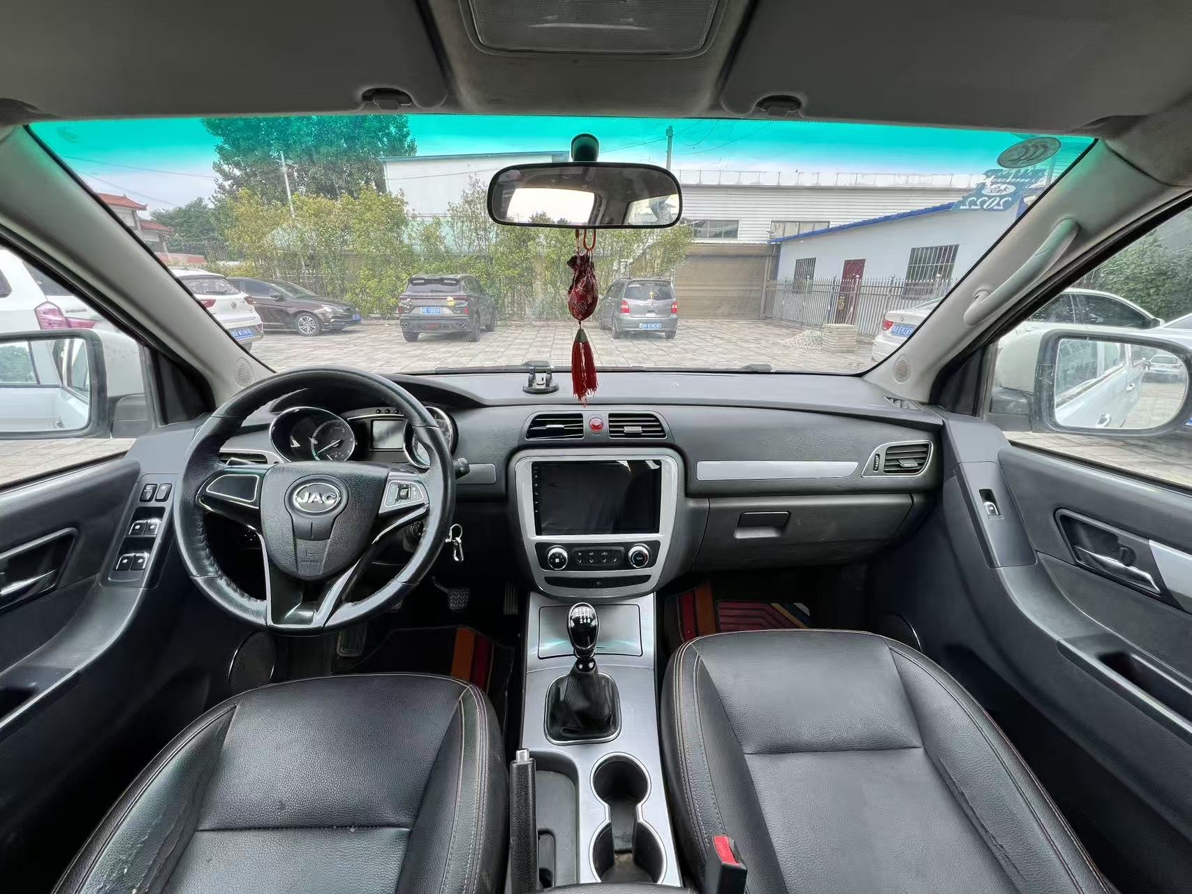 JAC 2019 Shuailing T8 2.0T