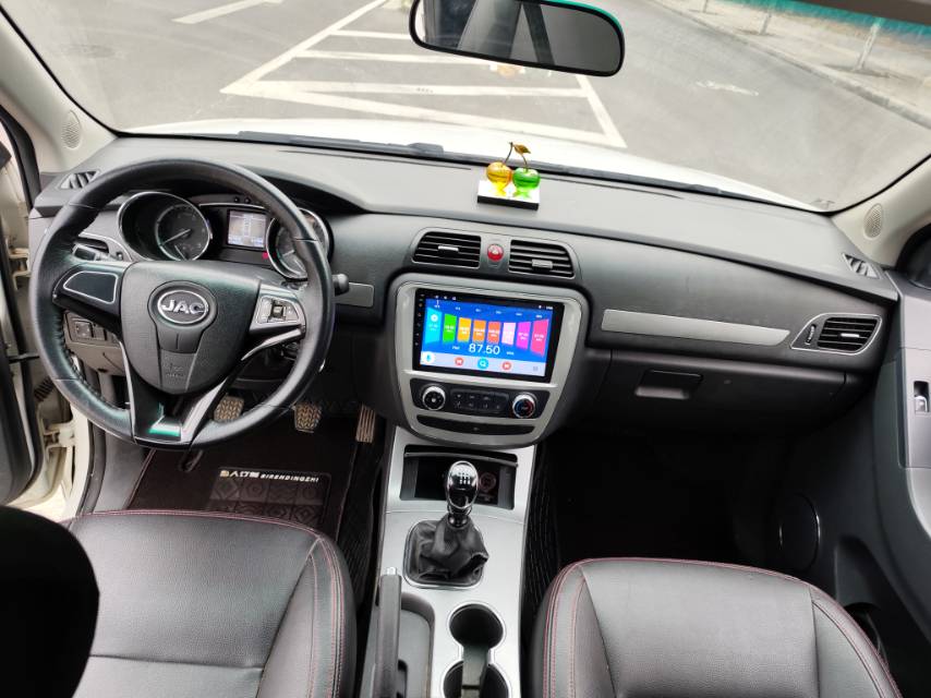 JAC 2019 Shuailing T8 2.0T