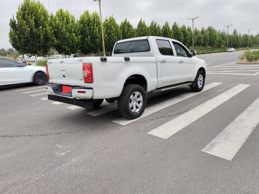 JAC 2019 Shuailing T8 2.0T