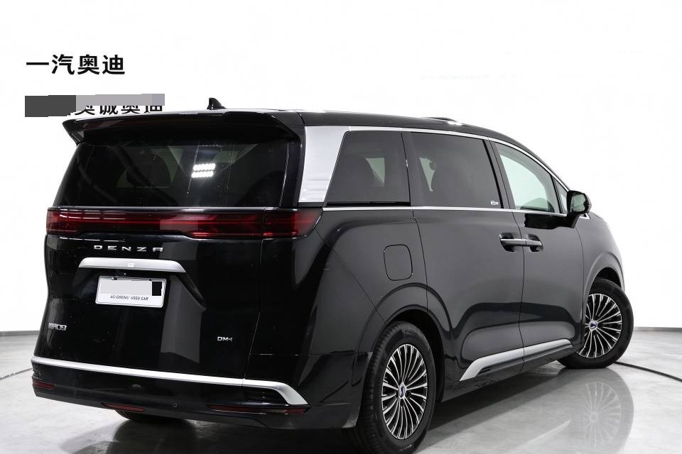 Denza 2024 Denza D9 DM-i 1.5T CVT 1050 Premium