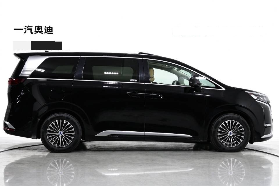 Denza 2024 Denza D9 DM-i 1.5T CVT 1050 Premium