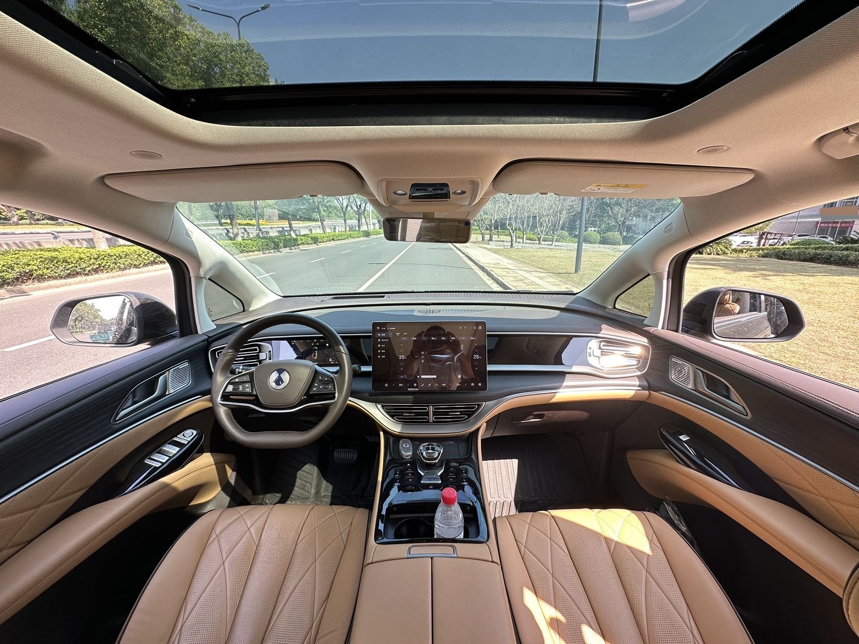 Denza 2024 Denza D9 DM-i 1.5T CVT 980 AWD Premium