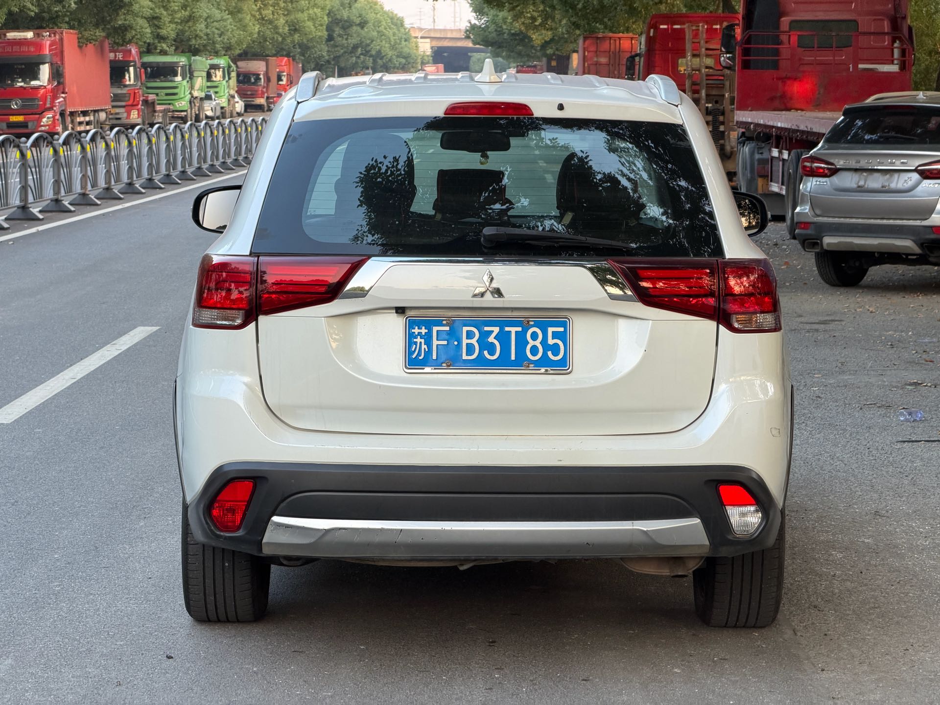 Mitsubishi Outlander 2018 2.0 CVT 2WD Glory 5-Seater