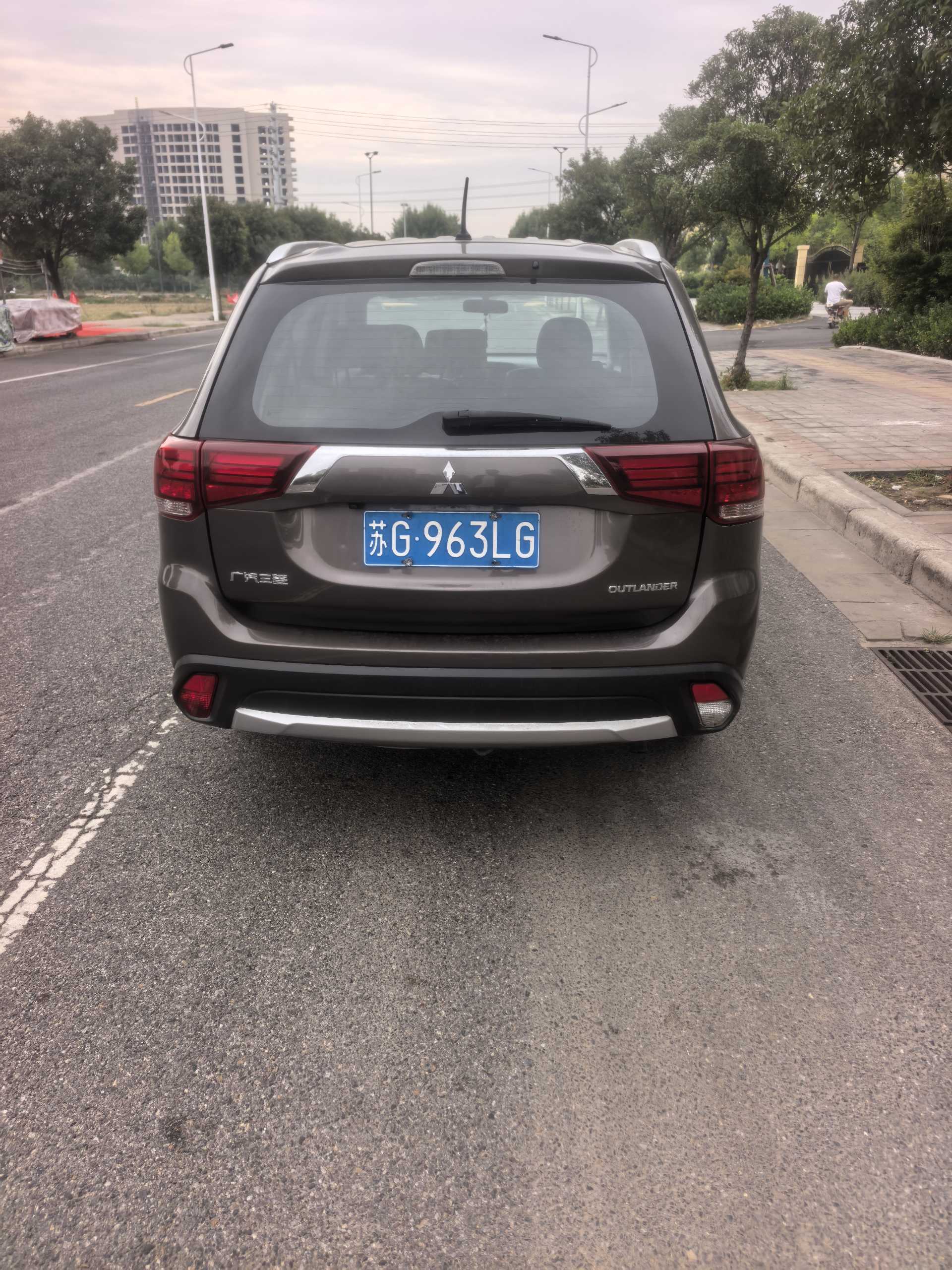 Mitsubishi Outlander 2016 2.0 CVT 2WD Fashion 5-Seater