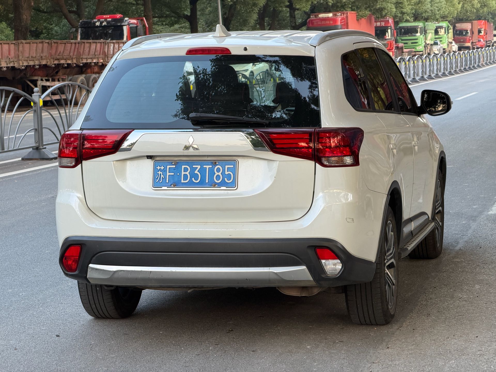 Mitsubishi Outlander 2018 2.0 CVT 2WD Glory 5-Seater