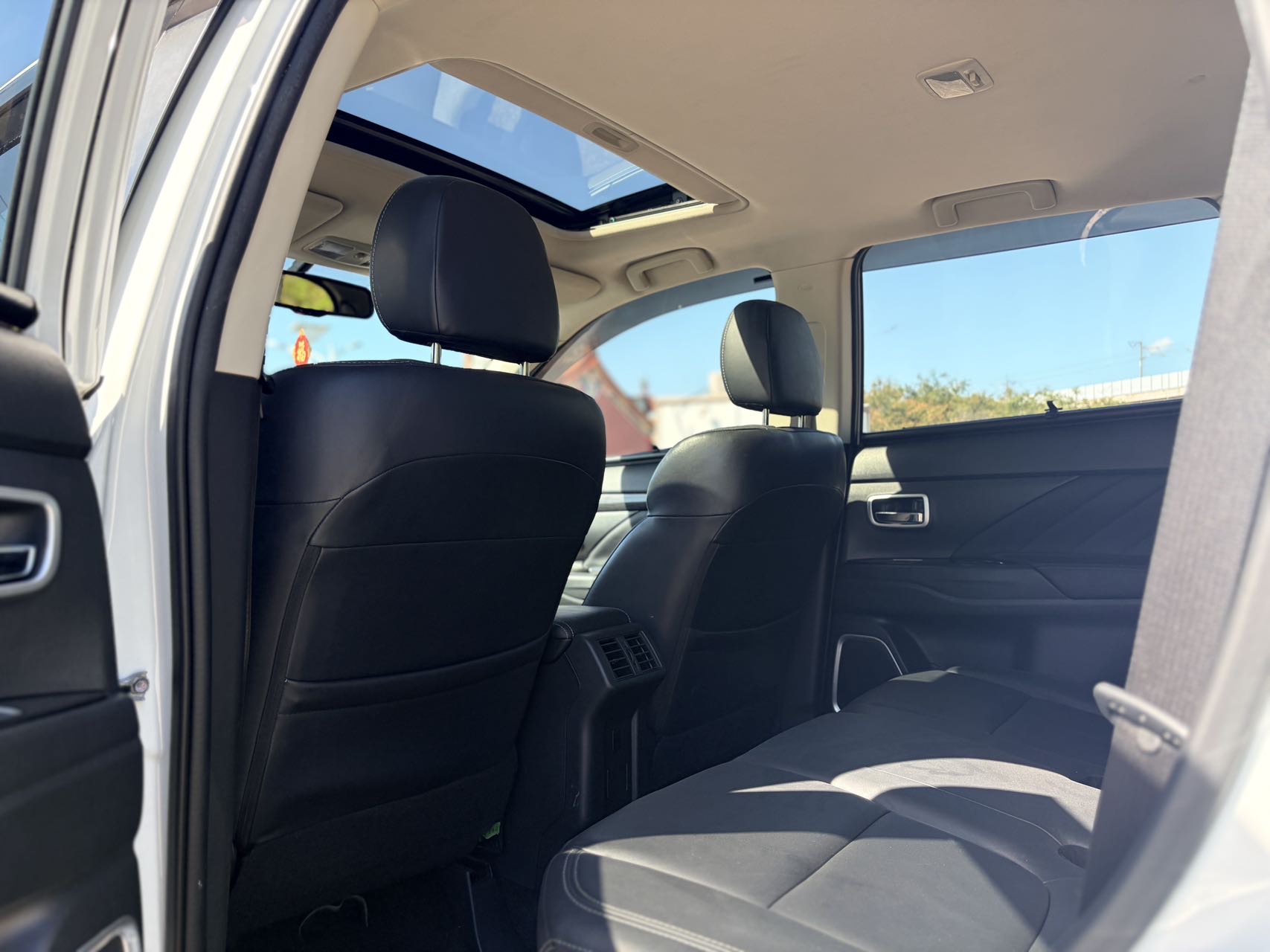Mitsubishi 2019 Outlander 2.0 CVT 2WD 7-Seater