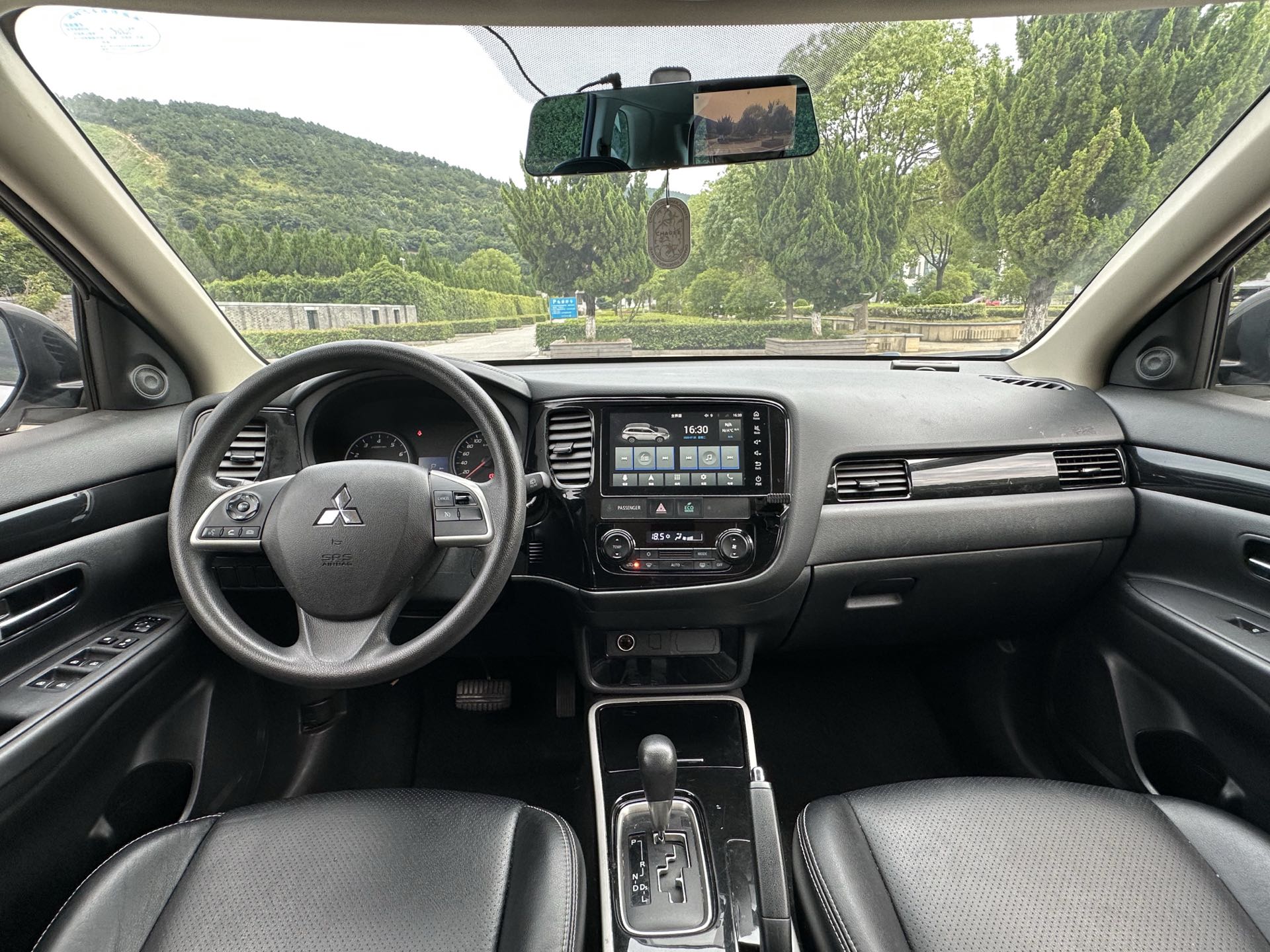 Mitsubishi 2020 Outlander 2.0 CVT 2WD 5-Seater