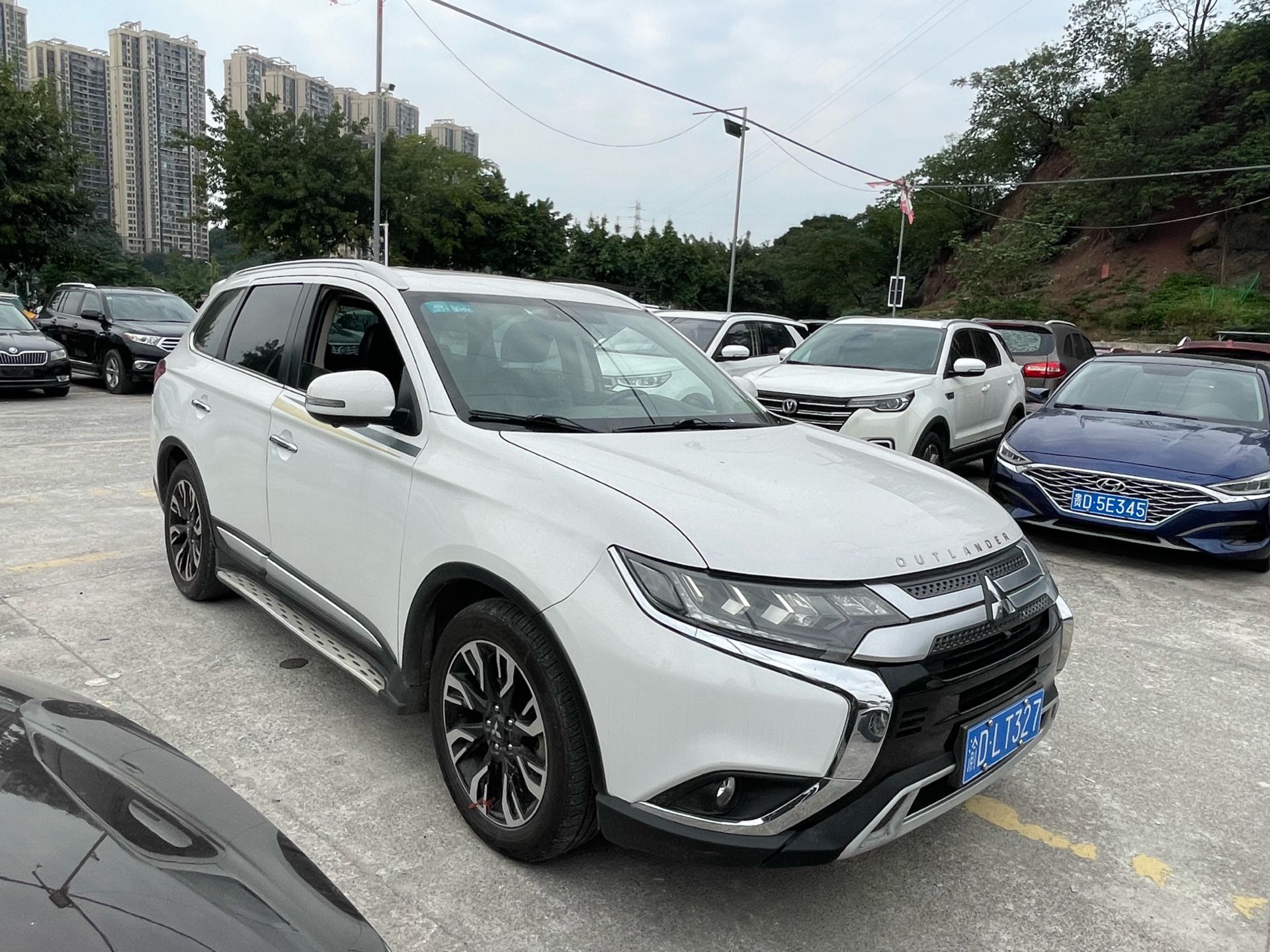Mitsubishi Outlander 2019 2.4 CVT 4WD 5-Seater