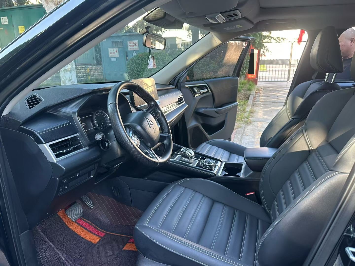 Mitsubishi Outlander 2023 48V 1.5T CVT AWD Excellence 5-Seater