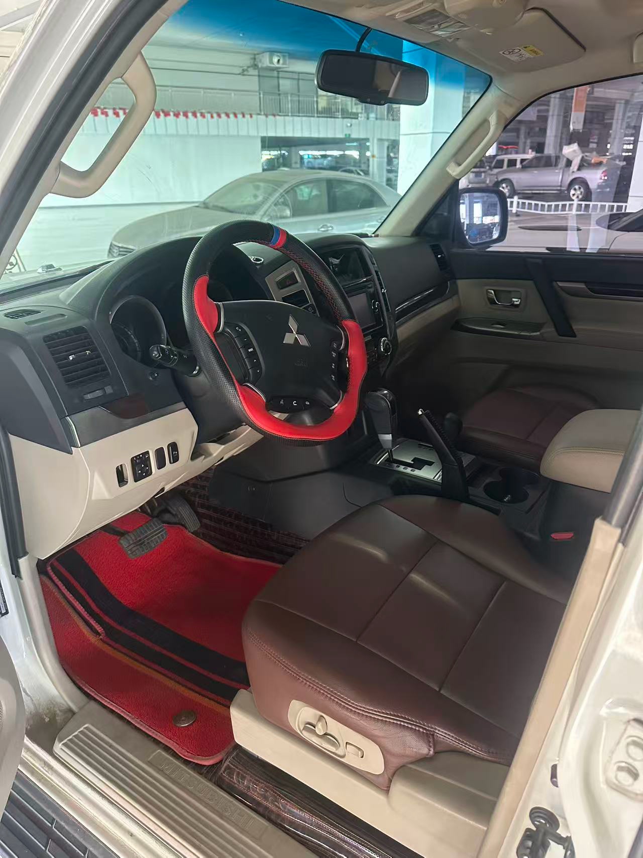 Mitsubishi Pajero 2018 Pajero 3.0 Comfort
