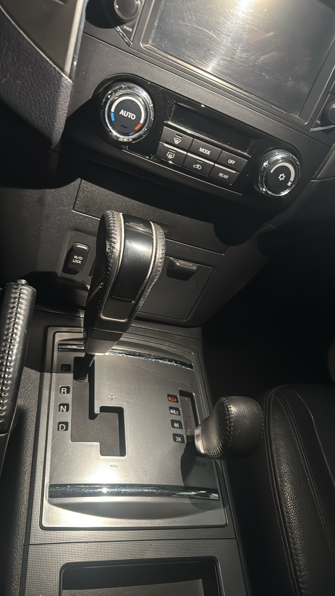 Mitsubishi Pajero 2016 3.0 Luxury Edition