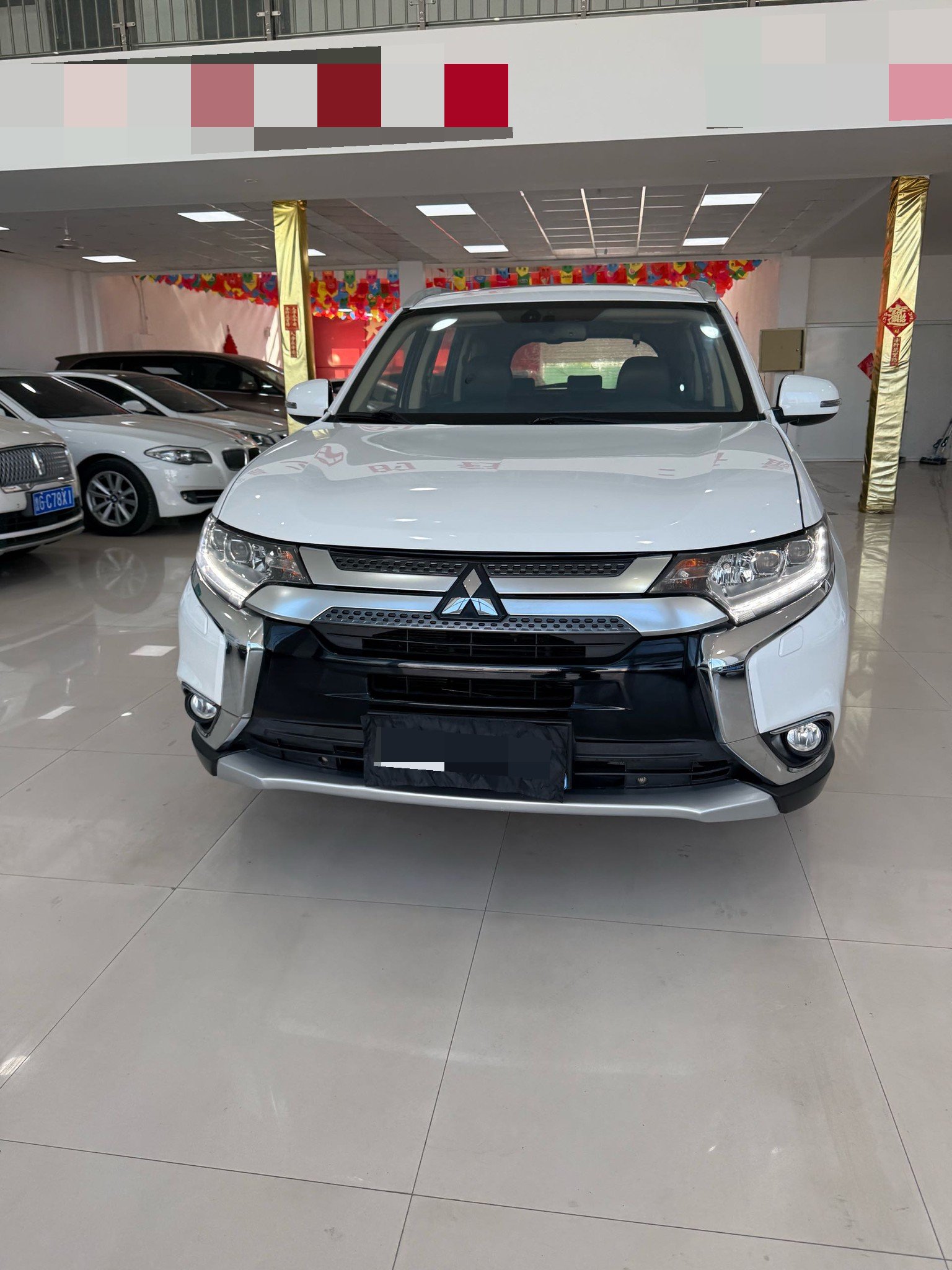 Mitsubishi 2016 Outlander 2.4 CVT AWD Luxury 7-Seater