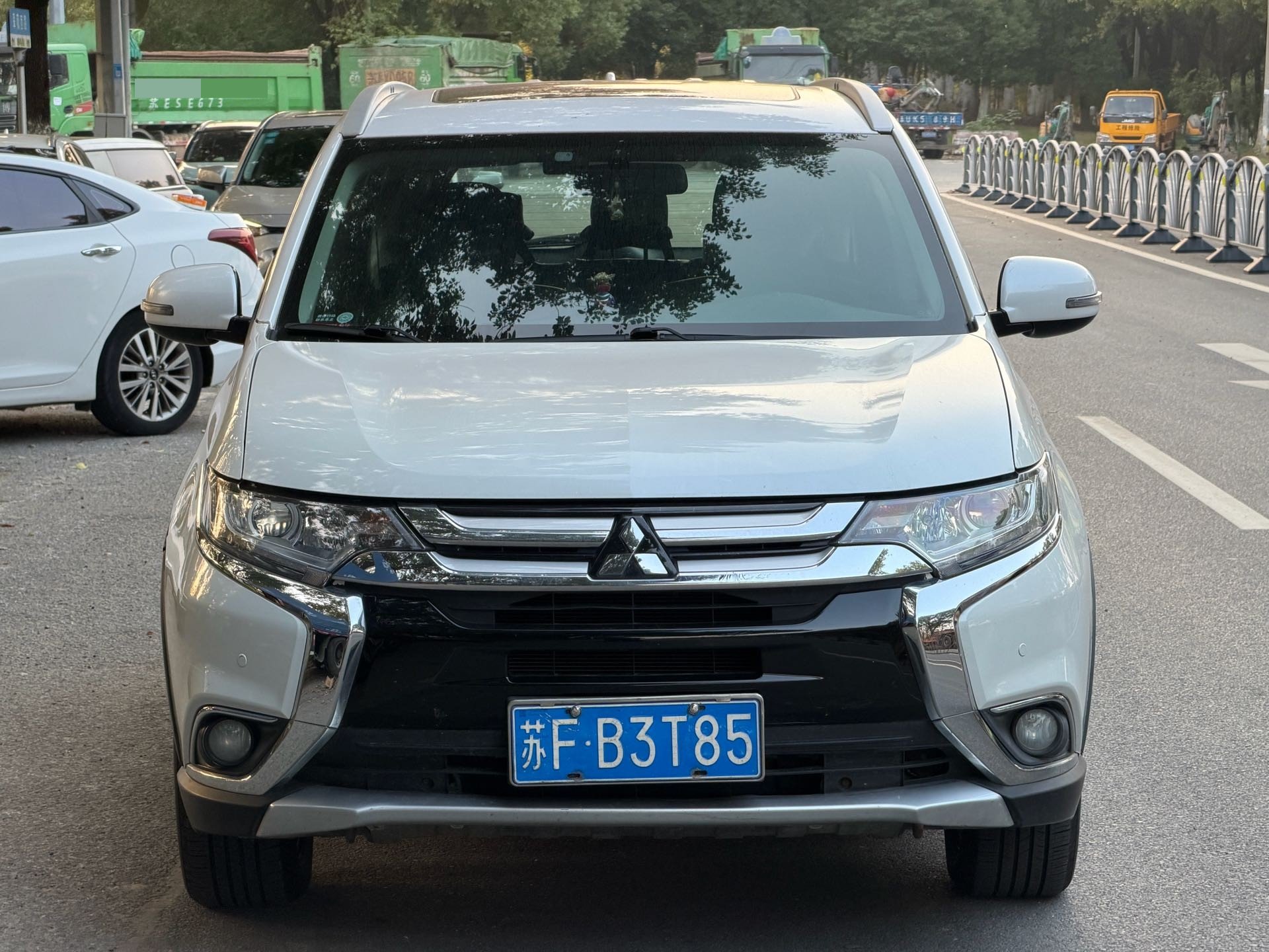 Mitsubishi Outlander 2018 2.0 CVT 2WD Glory 5-Seater