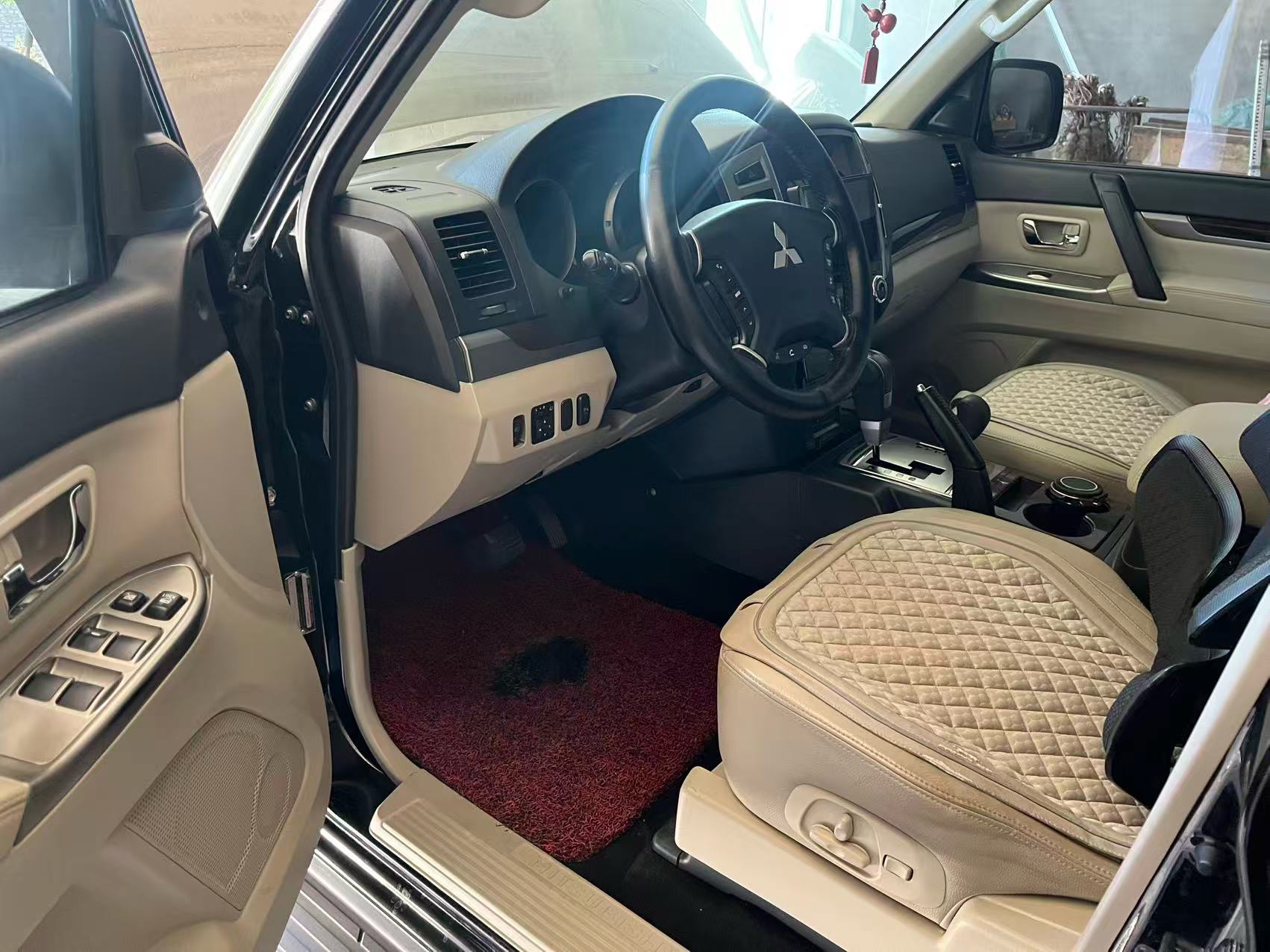 Mitsubishi Pajero 2018 Pajero 3.0 Luxury
