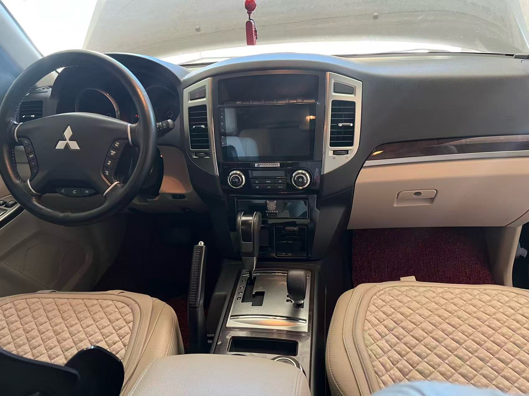Mitsubishi Pajero 2018 Pajero 3.0 Luxury