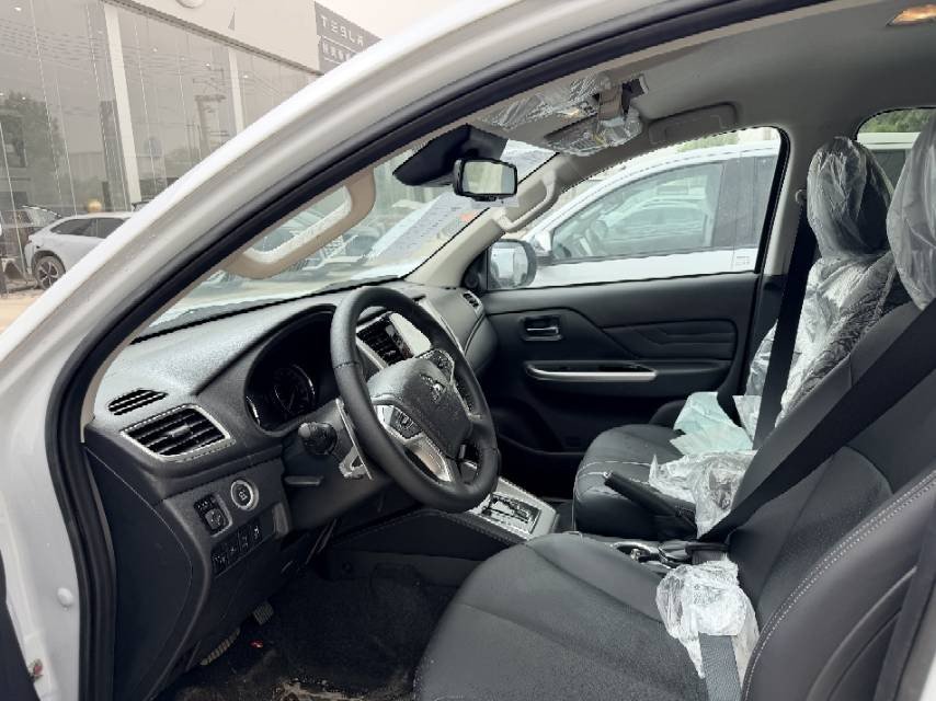 Mitsubishi L200 2018 L200 2.3T