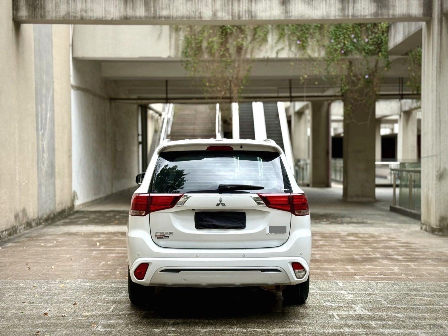 Mitsubishi 2021 Outlander 2.4 CVT 4WD 7-Seater