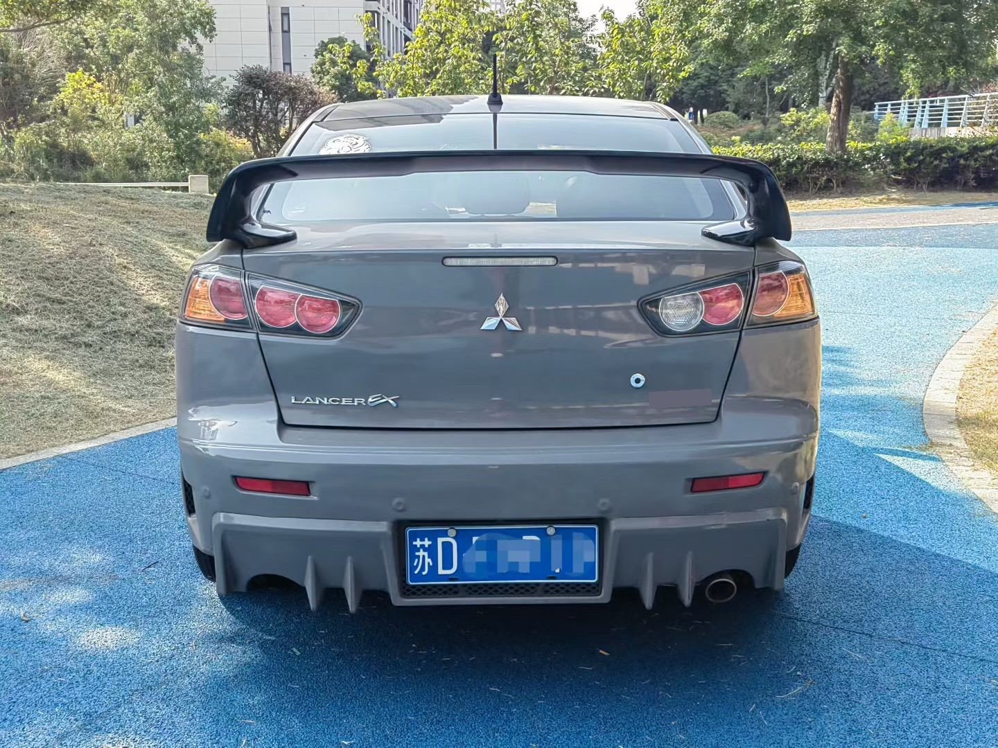 Mitsubishi Lancer EX 2015 2.0 CVT Flagship