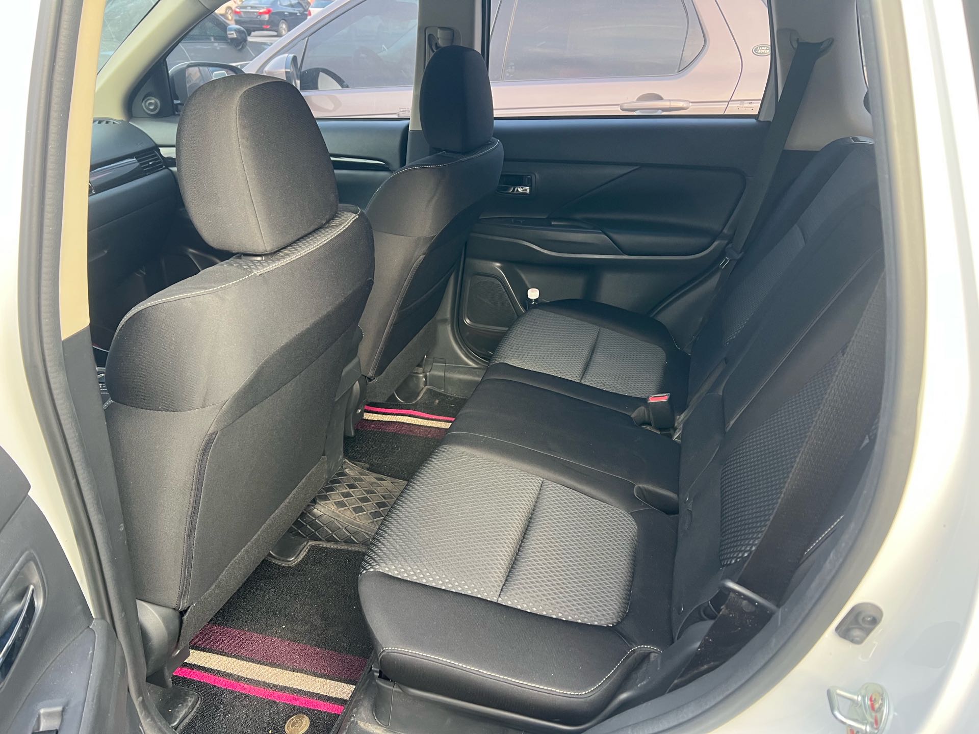 Mitsubishi 2021 Outlander 2.0 CVT 2WD 5-Seater Facelift
