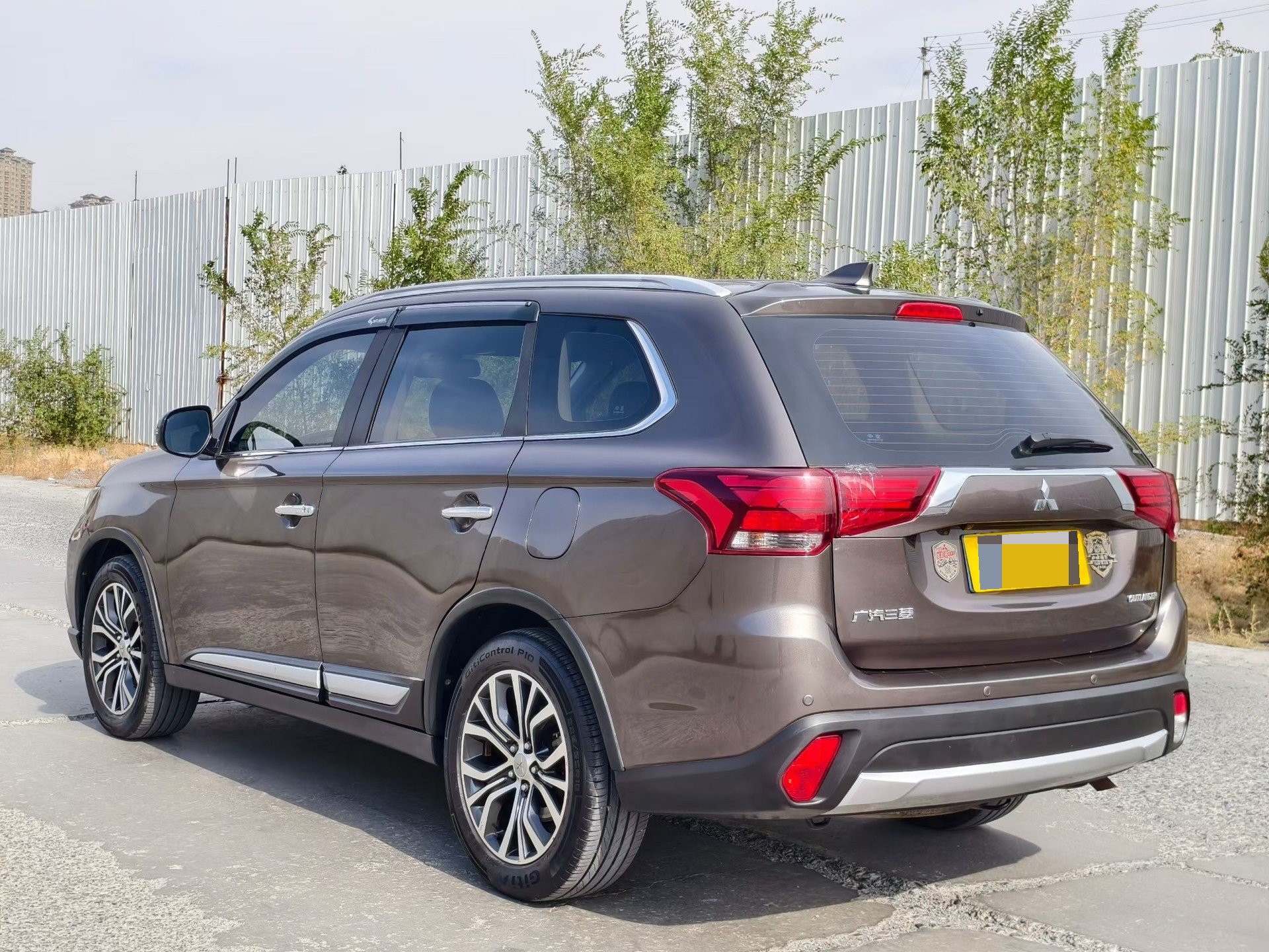 Mitsubishi Outlander 2018 2.4 CVT AWD Luxury 7-Seater