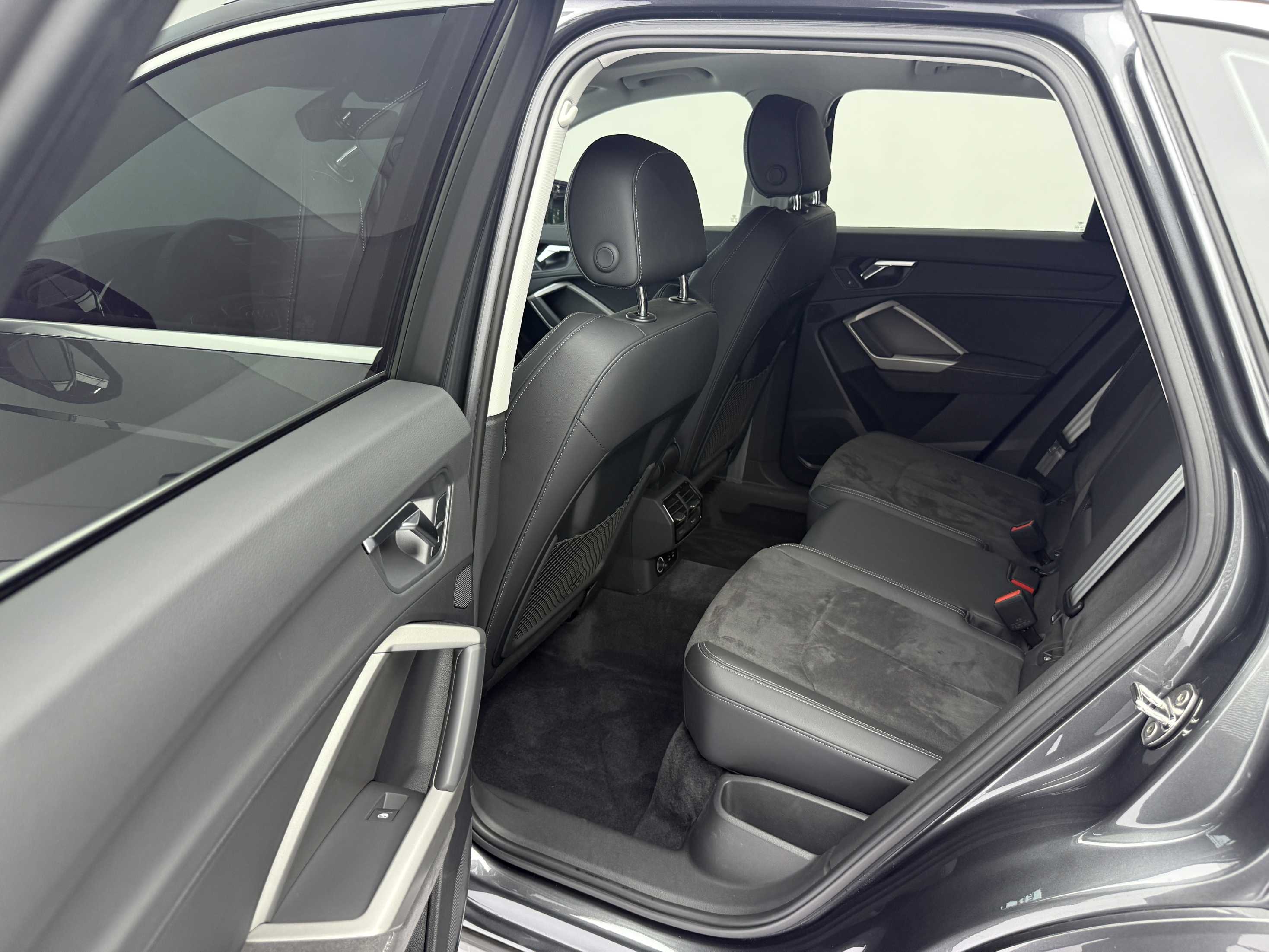 Audi 2023 Q3 1.4TFSI 35TFSI Fashion Dynamic