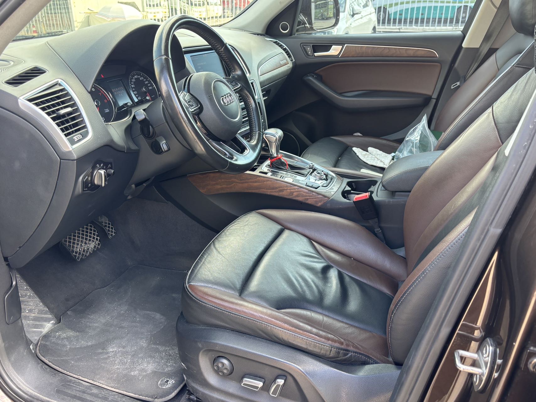 Audi 2017 Q5 2.0TFSI 40TFSI Progress
