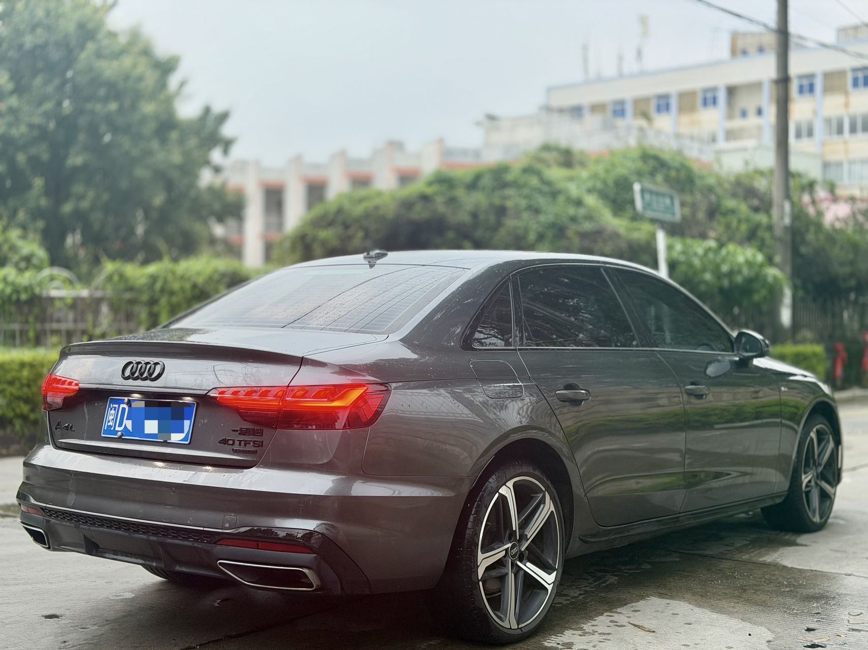 Audi A4L 2024 2.0TFSI 40TFSI Luxury Dynamic