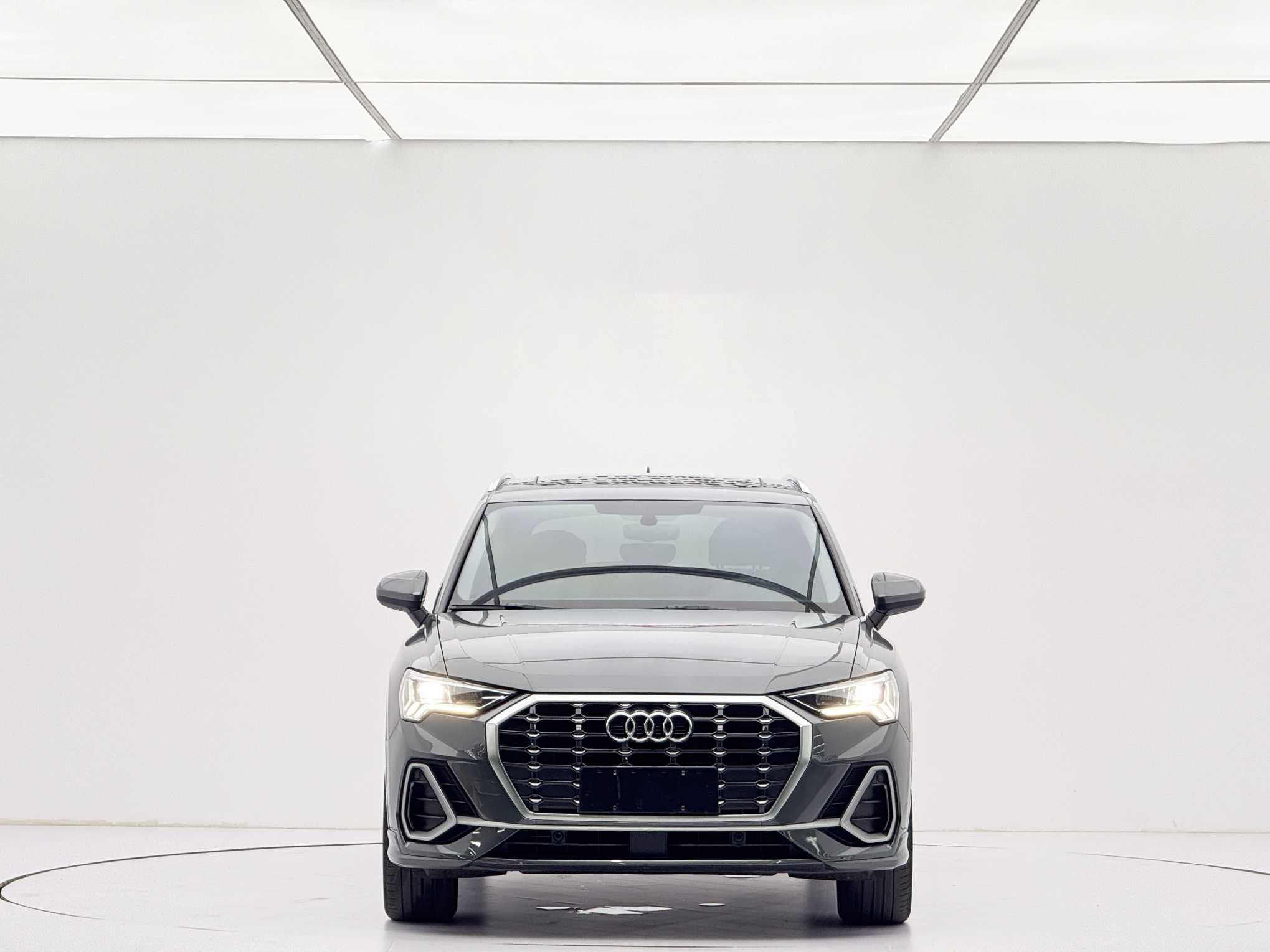 Audi 2022 Q3 1.4TFSI 35TFSI Dynamic