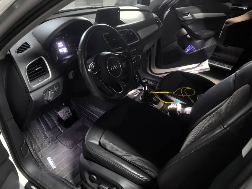 Audi 2018 Q3 1.4TFSI 30th Anniversary 30TFSI Fashion