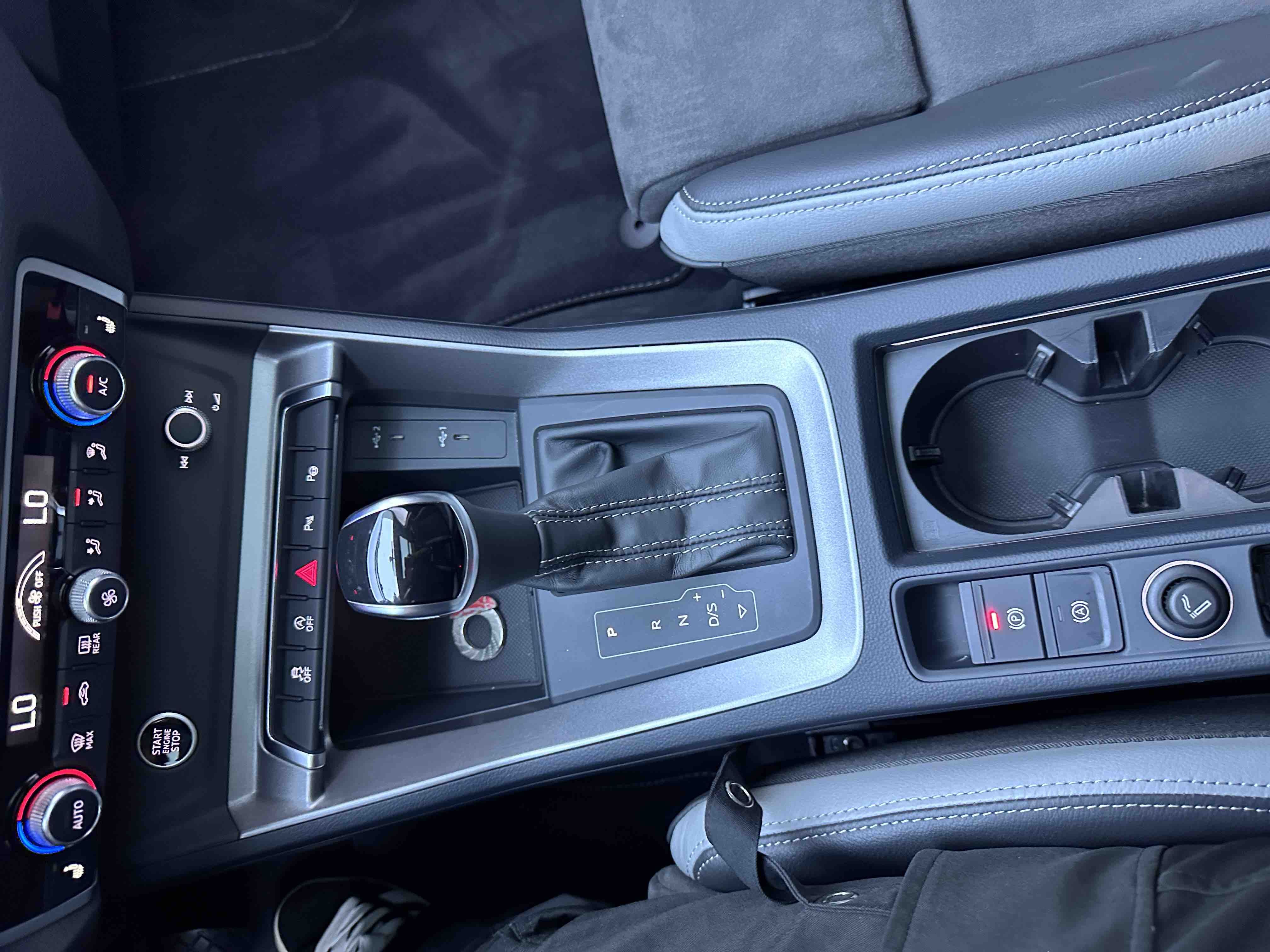 Audi 2022 Q3 35 TFSI