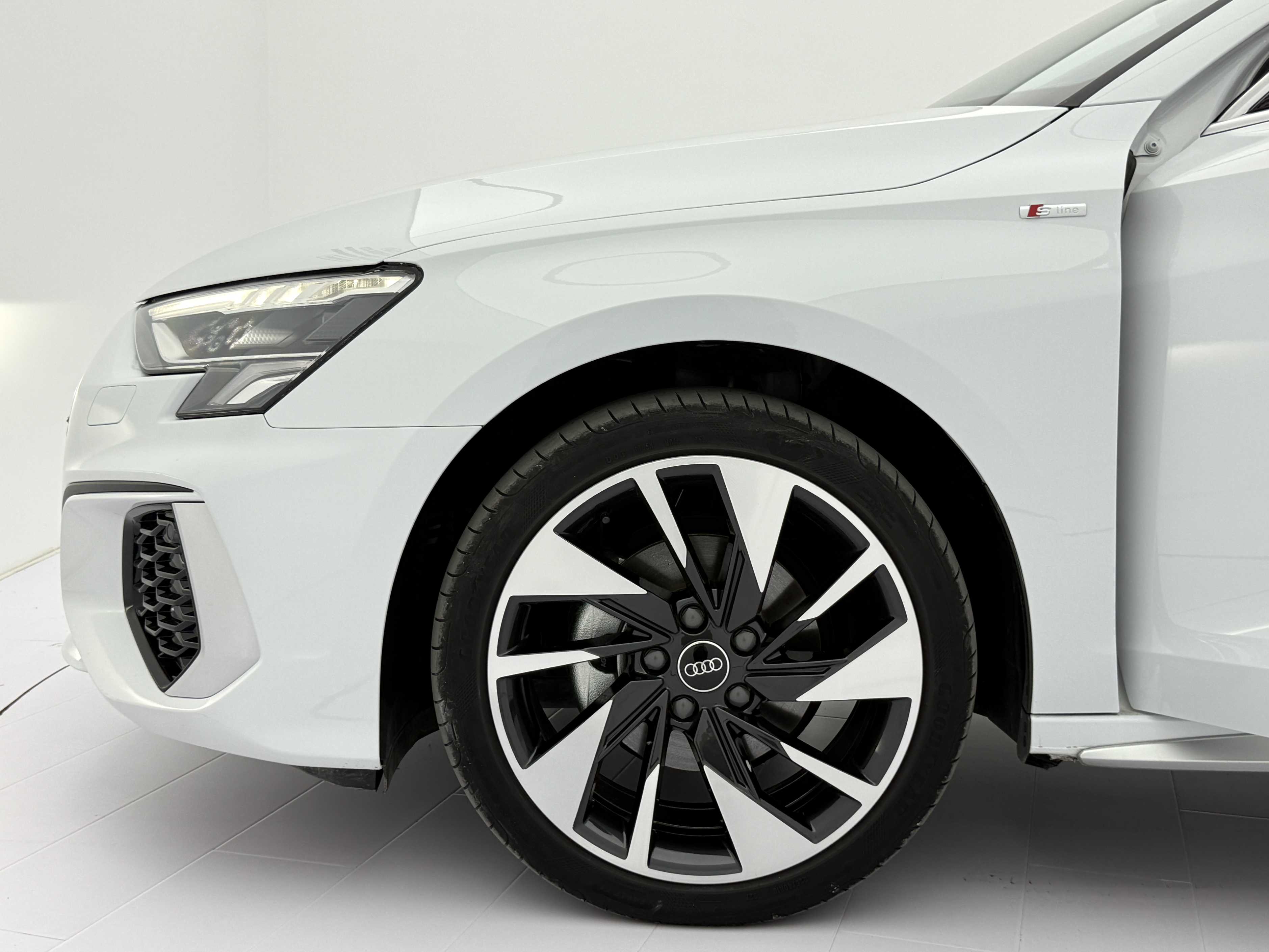 Audi A3L Limousine 2023 35 TFSI 1.4TFSI Fashion Sport