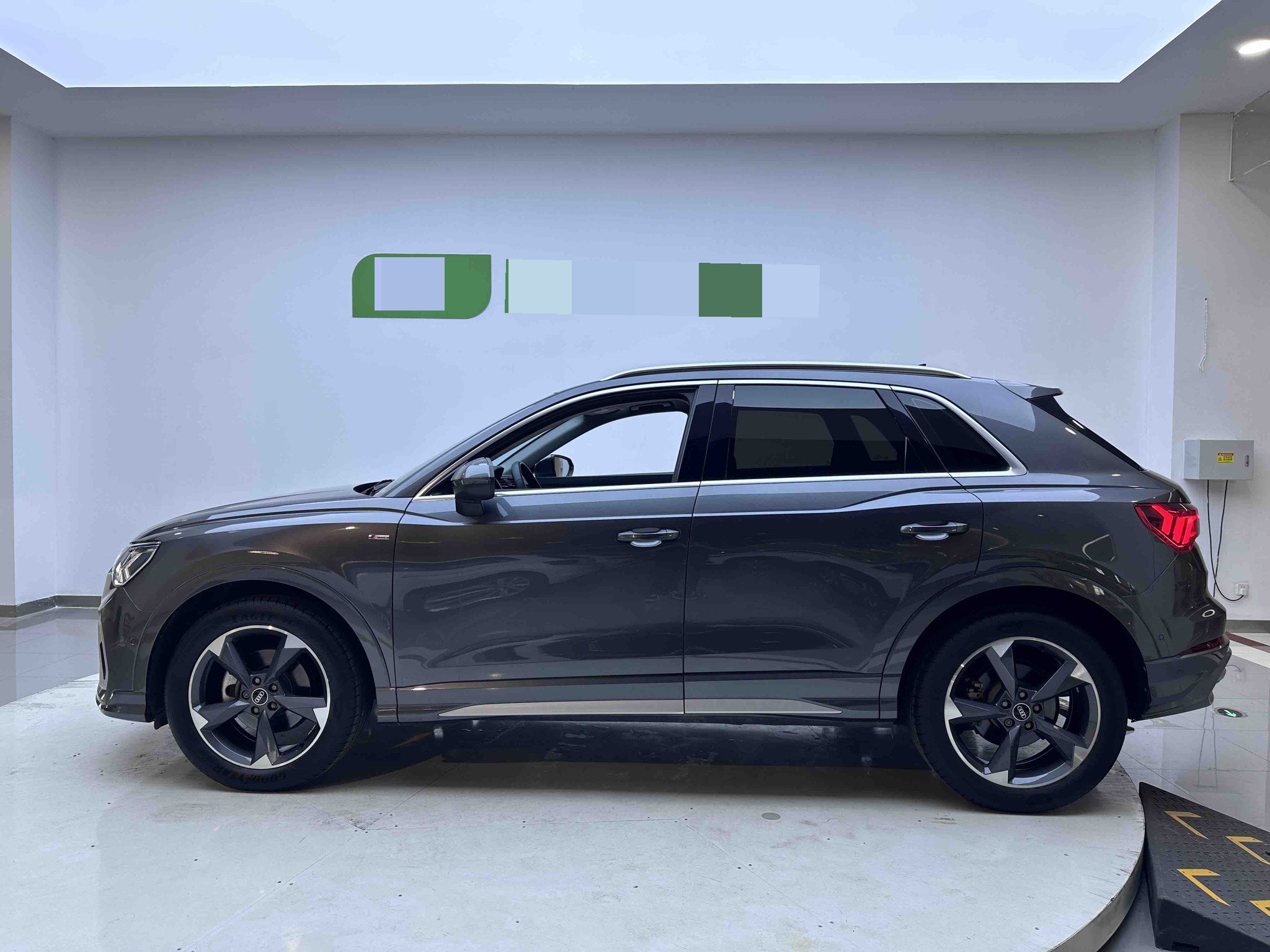 Audi 2022 Q3 35 TFSI
