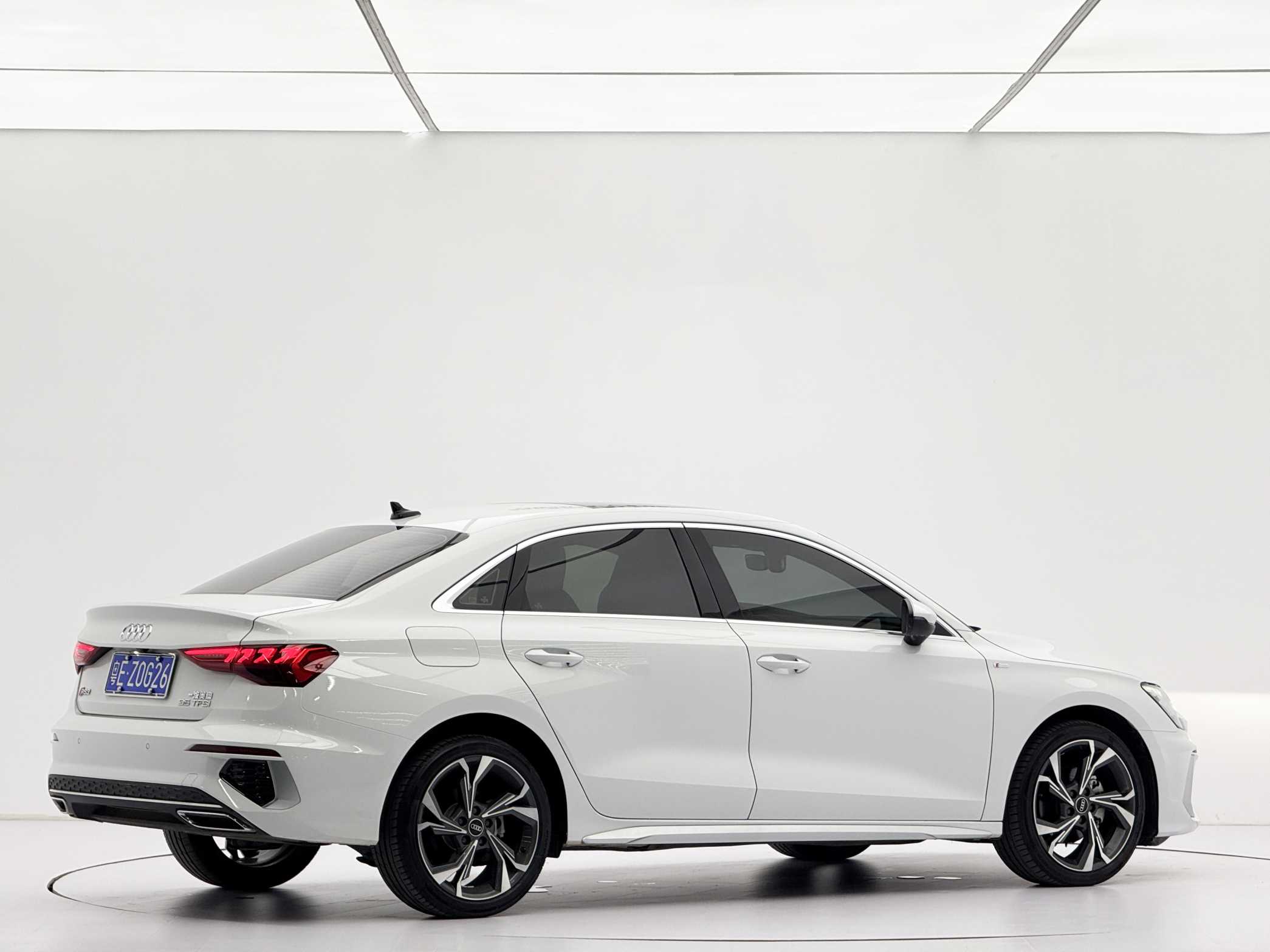 Audi A3L Limousine 2022 35 TFSI Luxury Sport