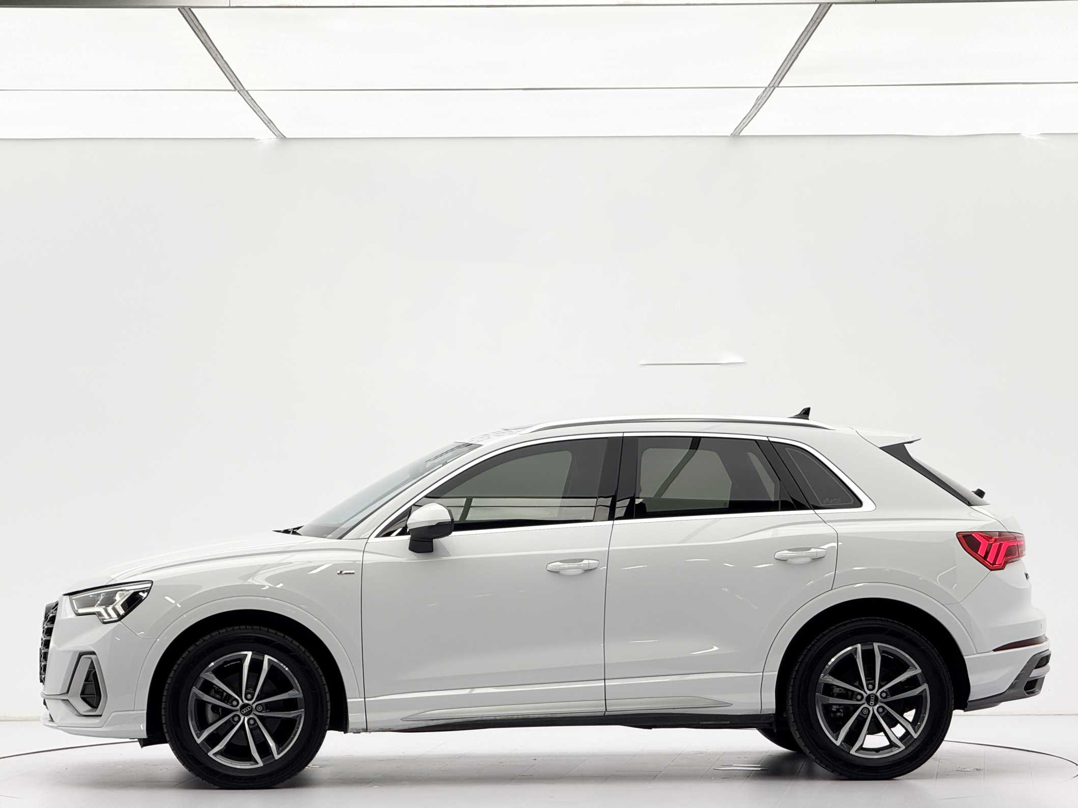 Audi 2023 Q3 1.4TFSI 35TFSI Advanced Dynamic