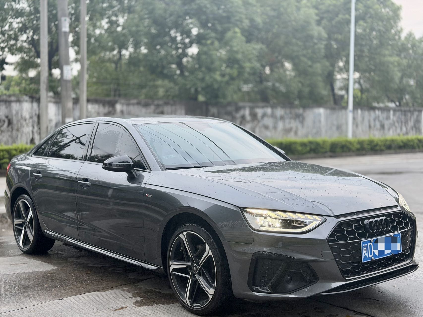 Audi A4L 2024 2.0TFSI 40TFSI Luxury Dynamic