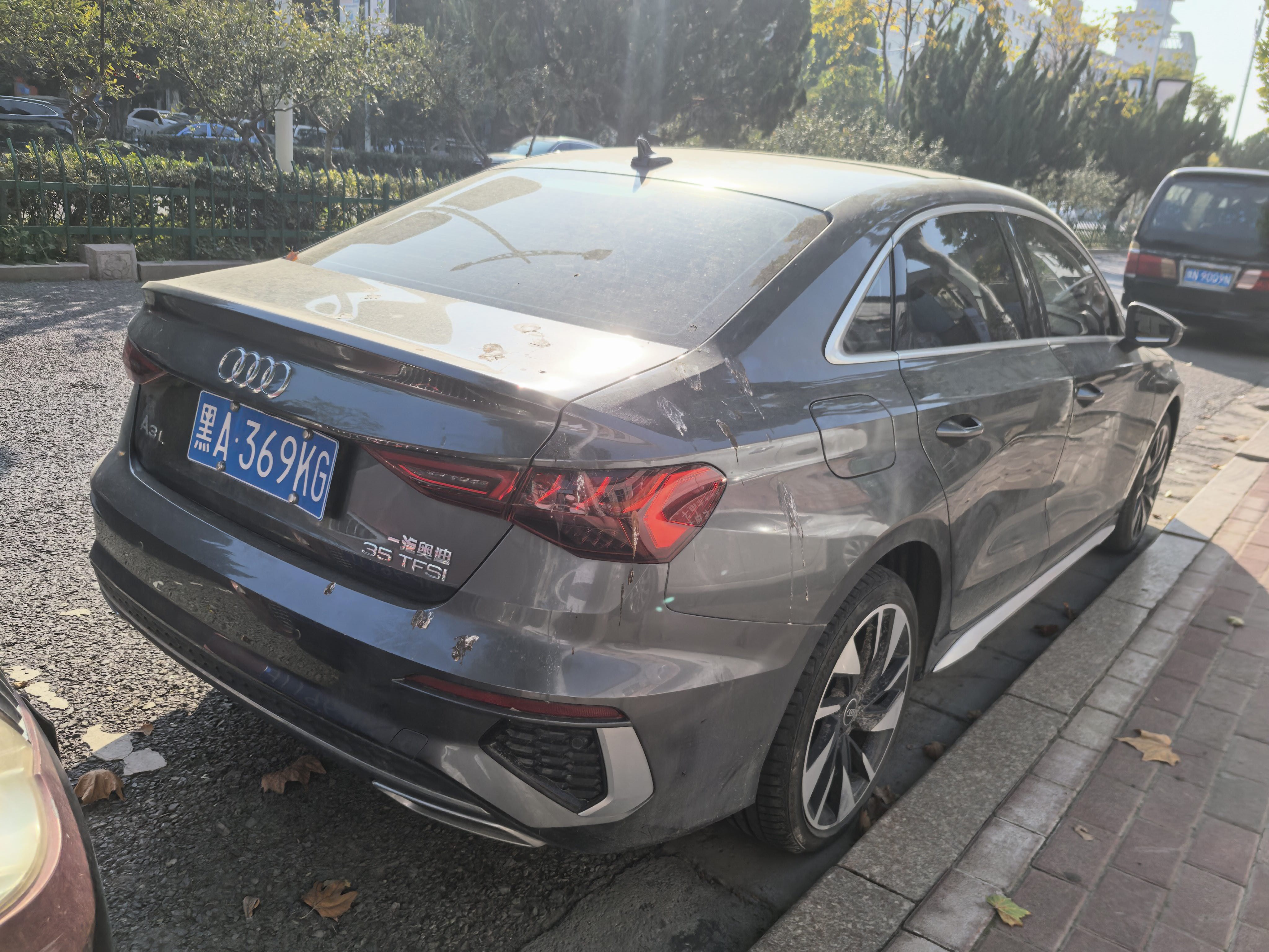Audi A3L Limousine 2023 Facelift 35 TFSI Luxury Sporty