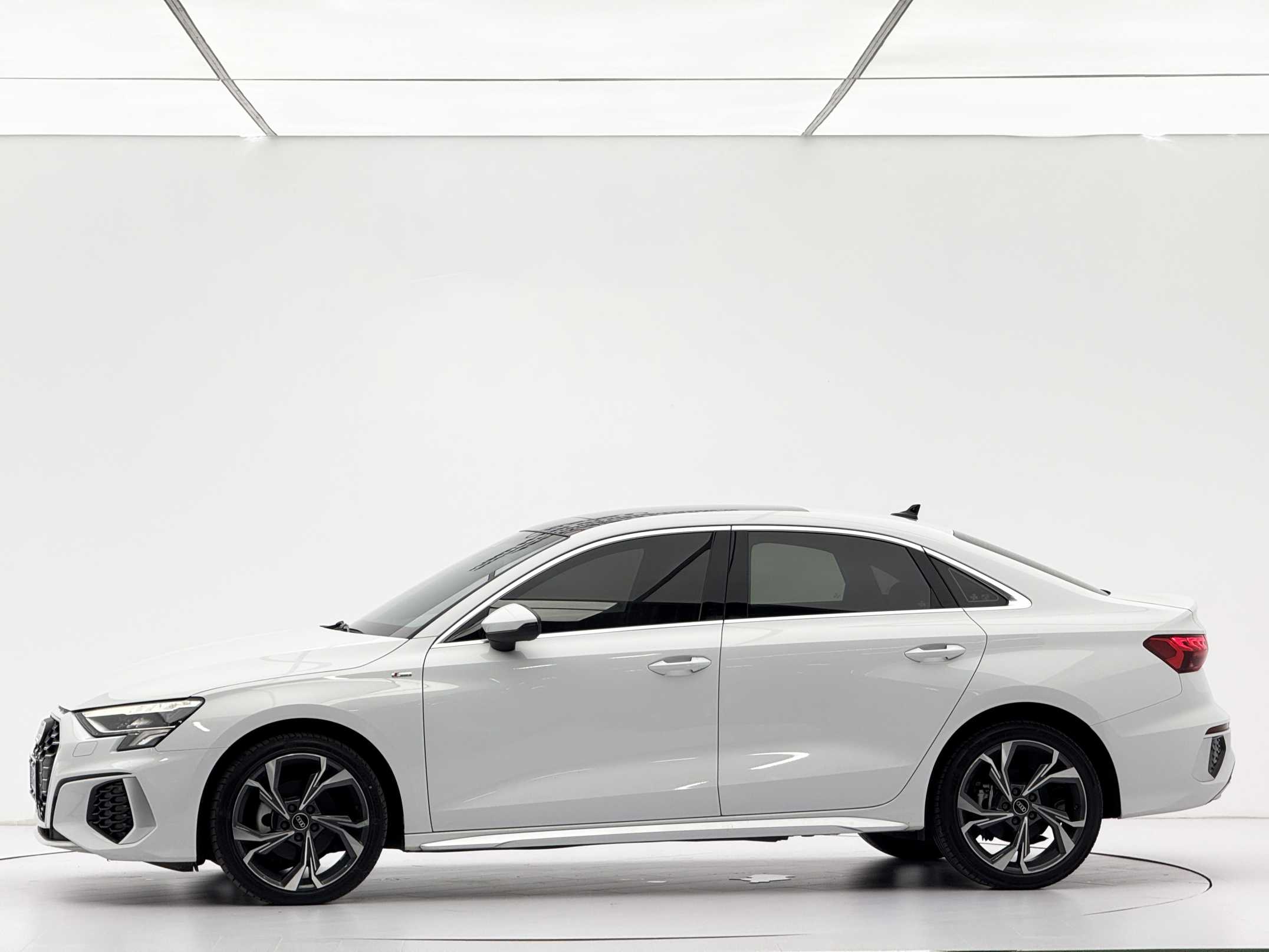 Audi A3L Limousine 2022 35 TFSI Luxury Sport